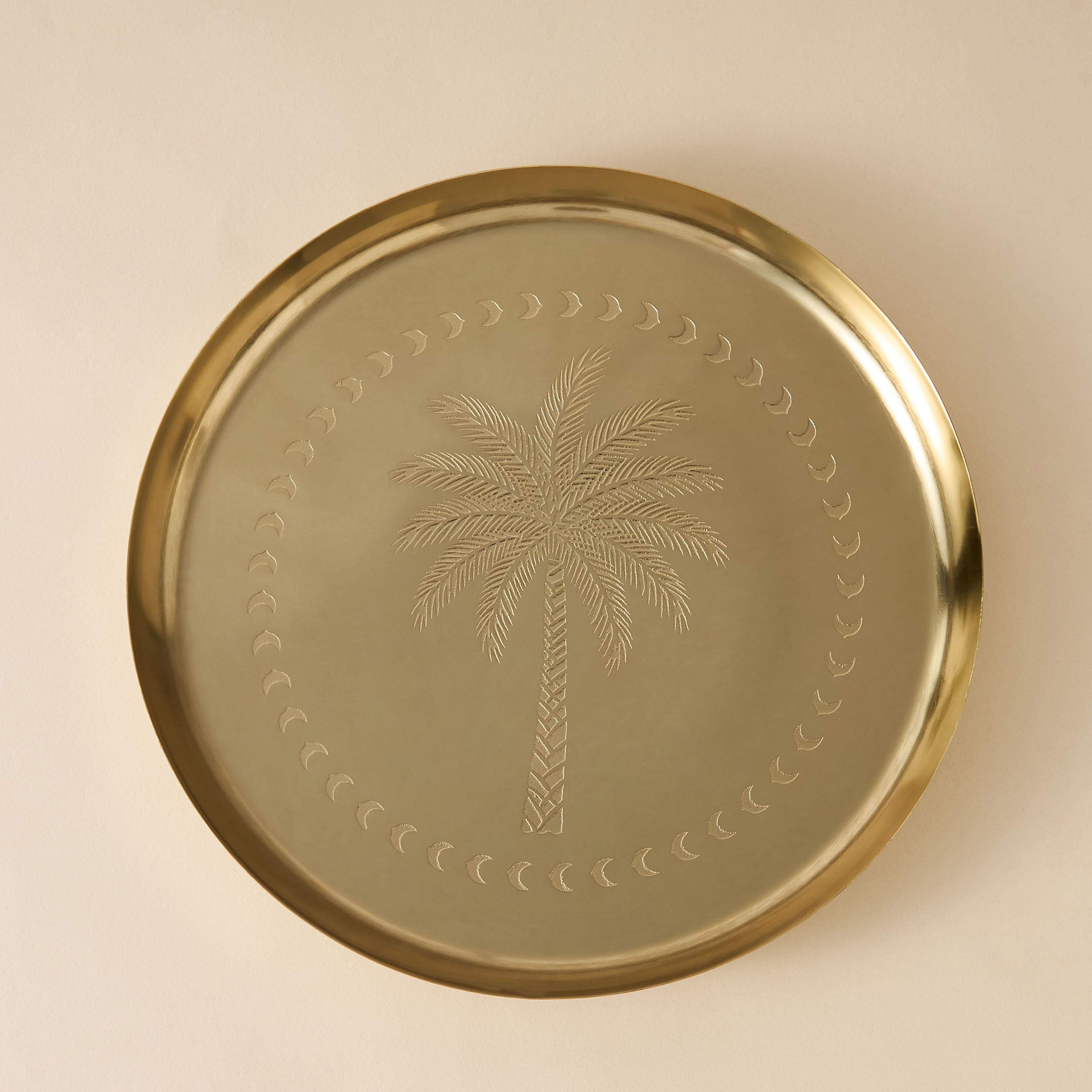 Palm Tree Engraved Metal Decorative Plate - 25x25 cms-household-decor-boxesandtrays-image-2