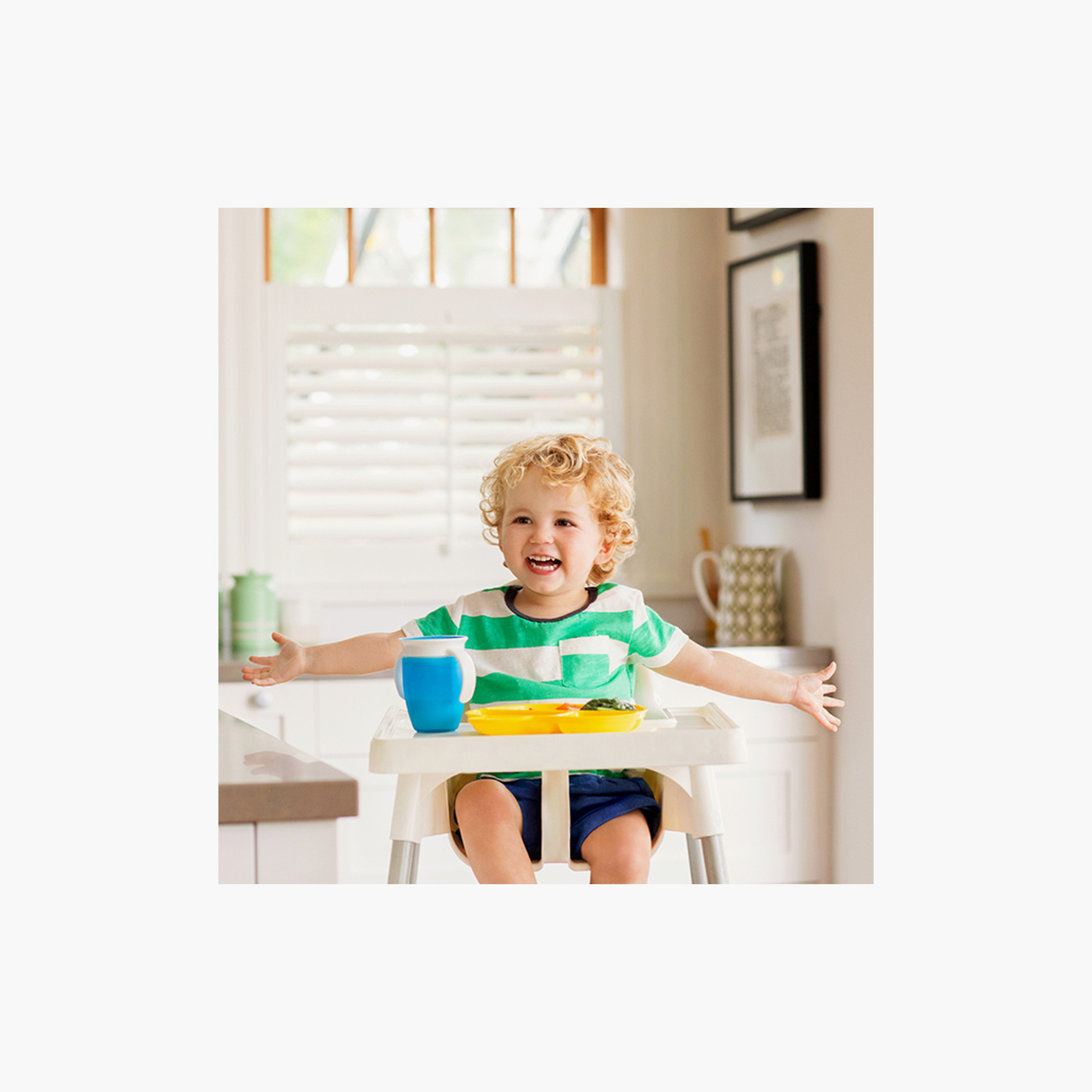 كوب التدريب ميراكل 360 درجة - 7 أونصة من مانشكين-baby-feeding-mealtimeessentials-image-3