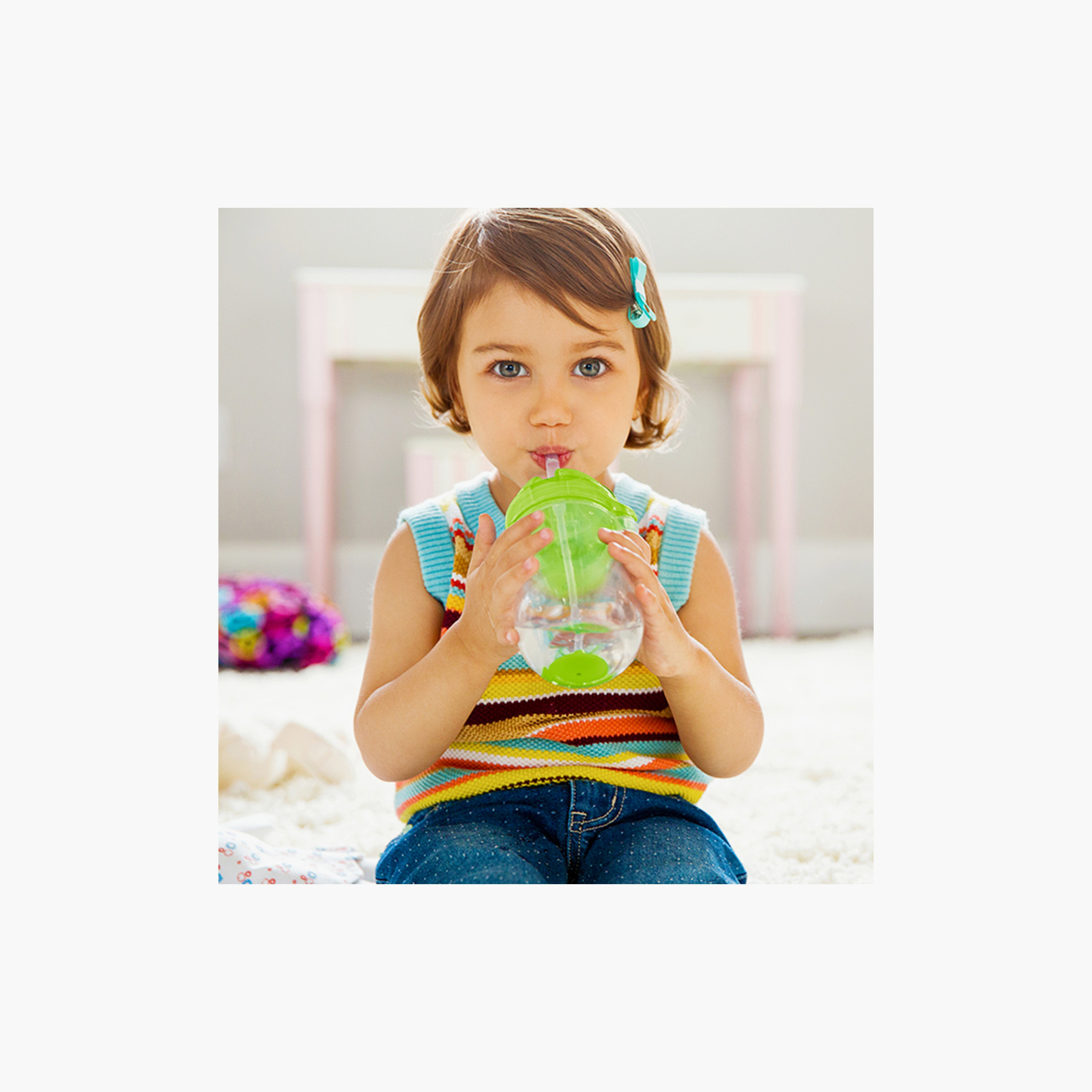 كوب التدريب بالشفاطة الموزونة والقابلة للنقر من أي زاوية - 10 أونصة من مانشكين-baby-feeding-mealtimeessentials-image-21