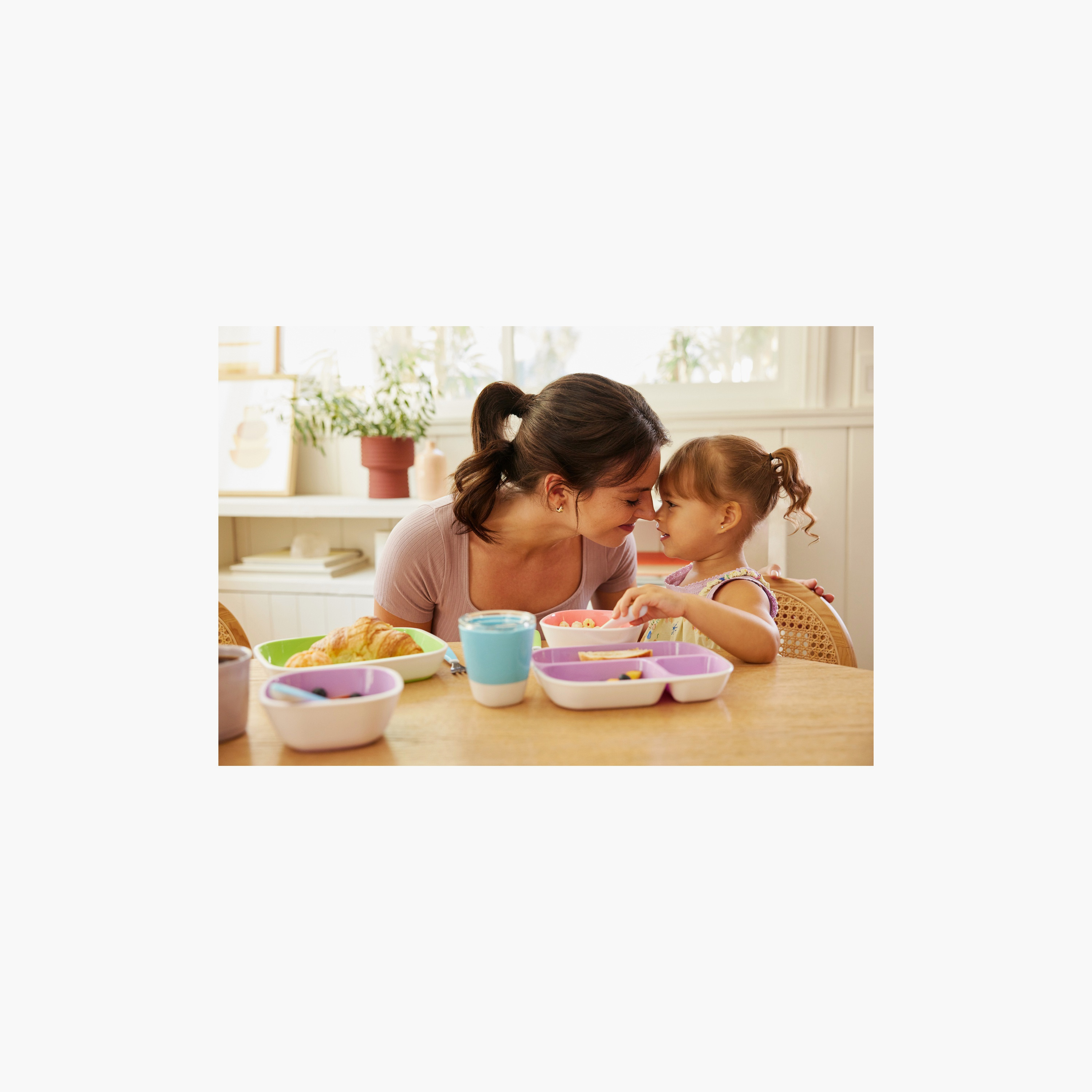 Munchkin 2-Piece Splash Bowls Set-baby-feeding-mealtimeessentials-image-2