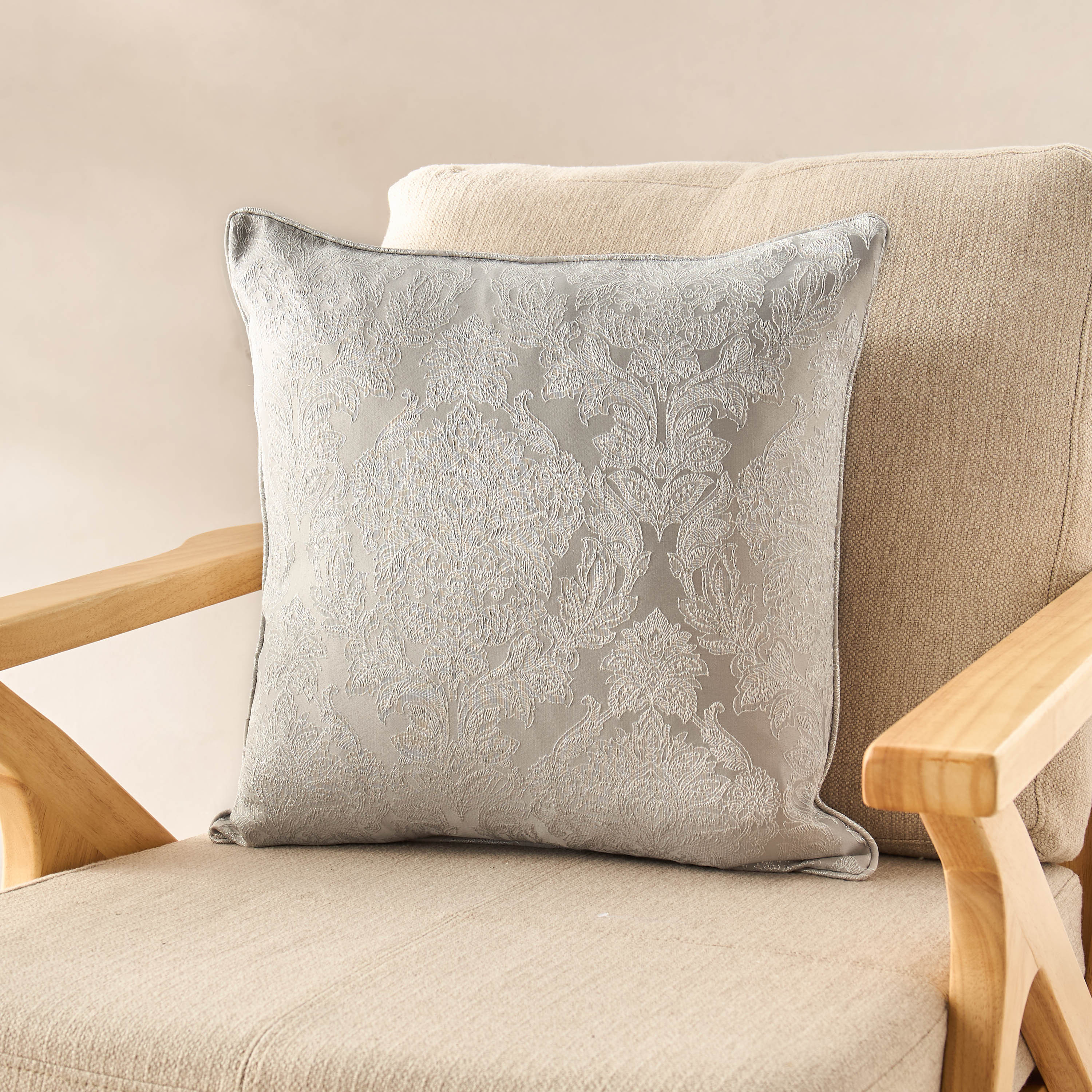 غطاء وسادة جاكار من ألما - 45x45 سم-household-cushionsandthrows-cushioncovers-image-2