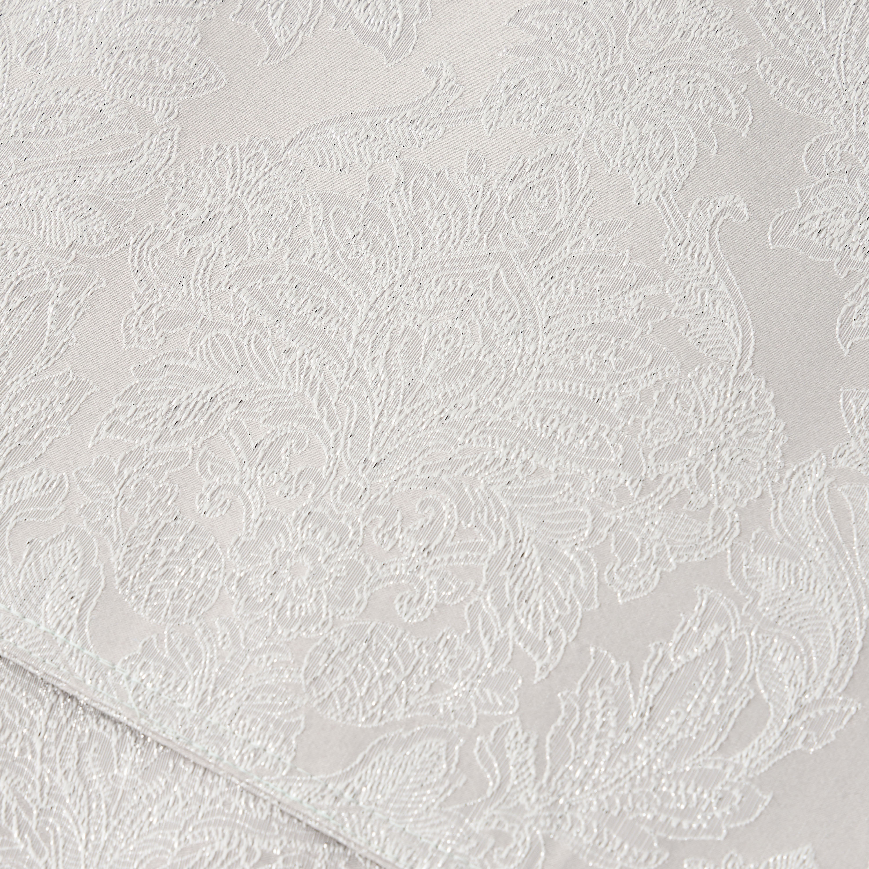 Alma 2-Piece Jacquard Placemat Set - 30x45 cms-household-dining-tablelinen-placemats-image-4