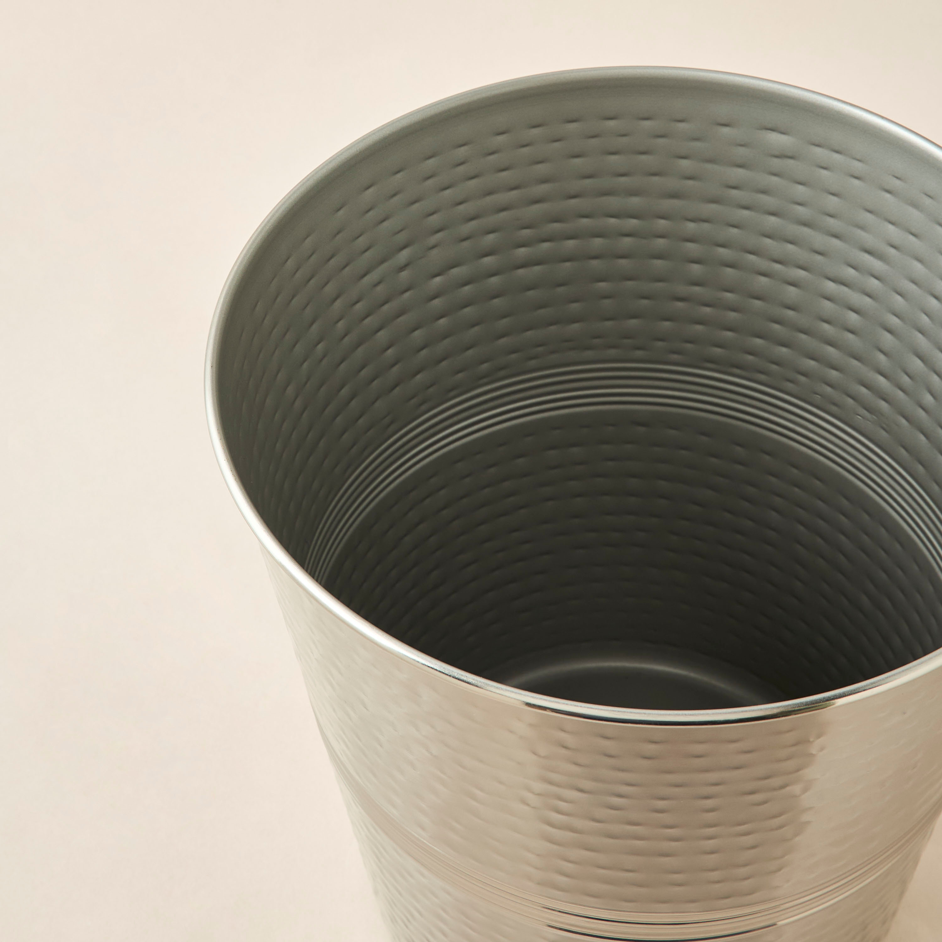 Hammered Waste Bin-household-bathandlaundry-wastebinsandaccessories-image-2