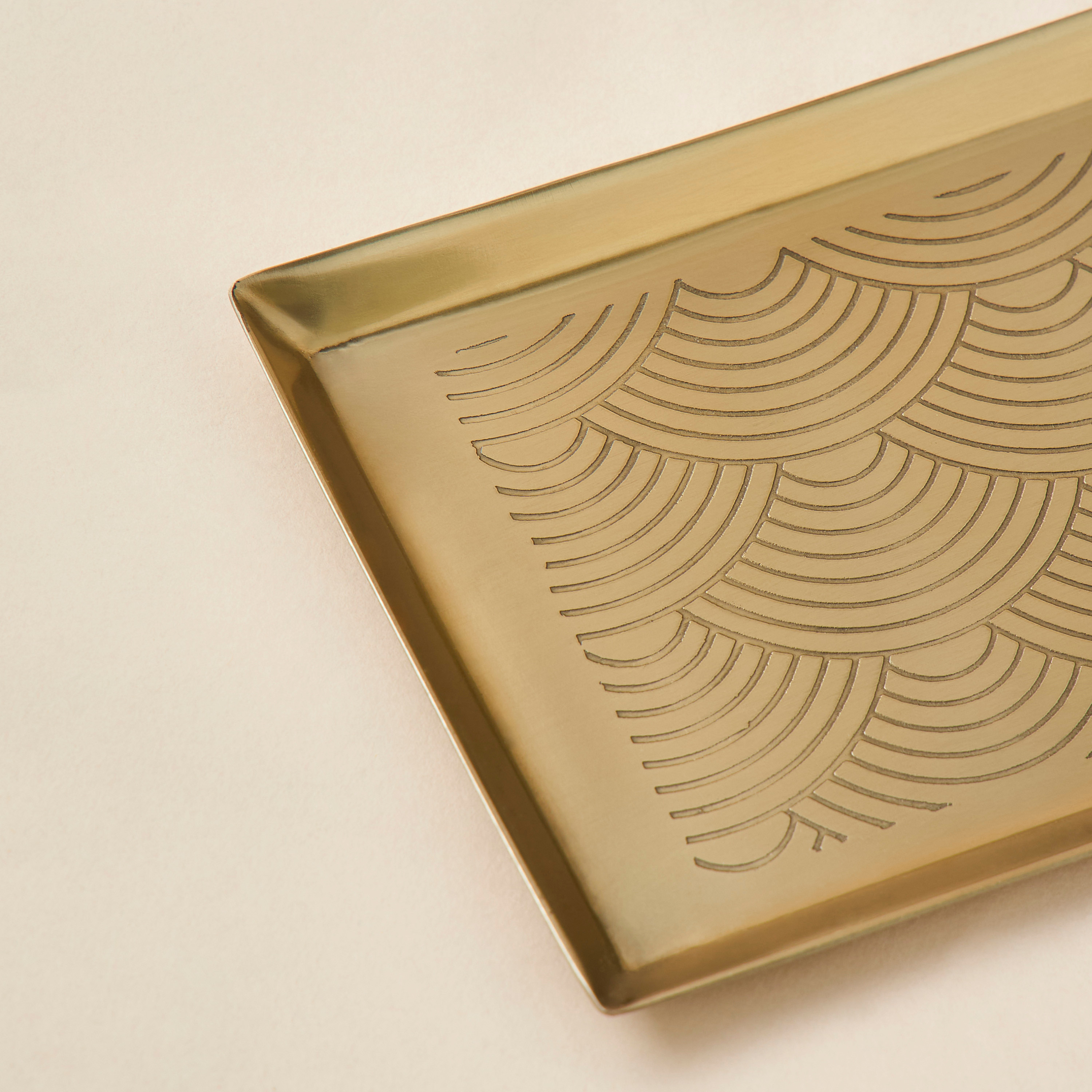 Metallic Etched Decorative Tray-household-bathandlaundry-bathaccessories-toweltraysandplatforms-image-3