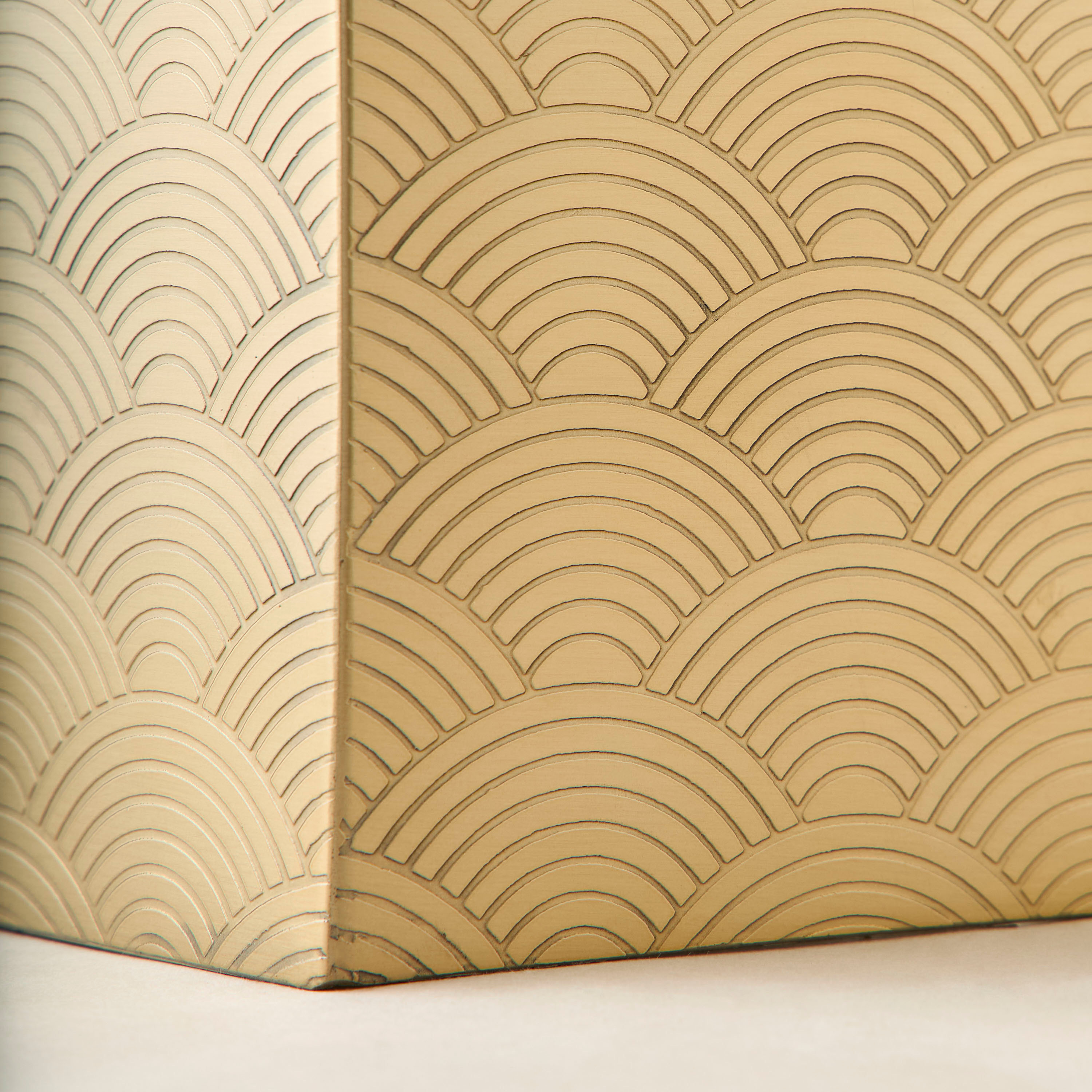 Metallic Etched Tissue Box-household-bathandlaundry-bathaccessories-tissueboxesandcottonjars-image-3
