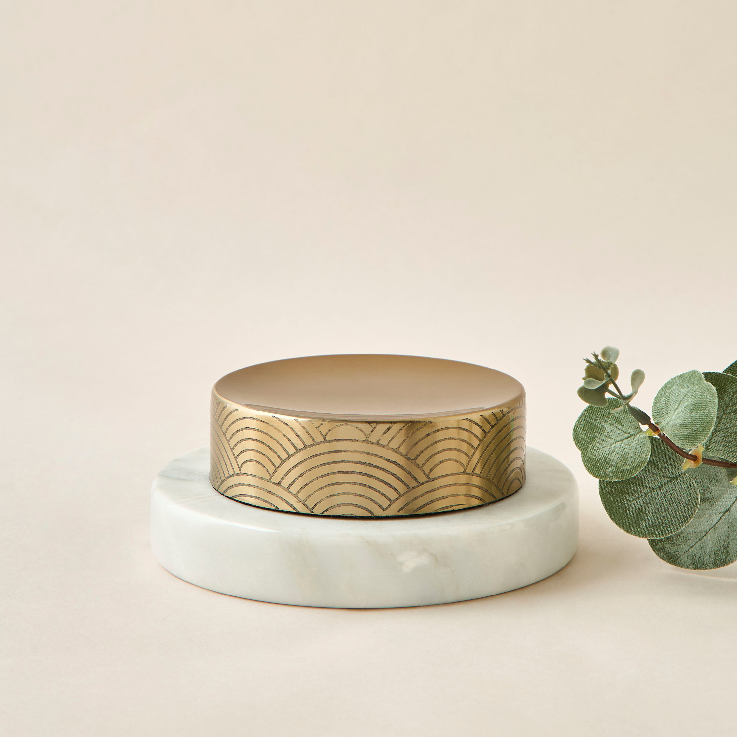 Metallic Etched Soap Dish-household-bathandlaundry-bathaccessories-soapdishesanddispensers-image-1
