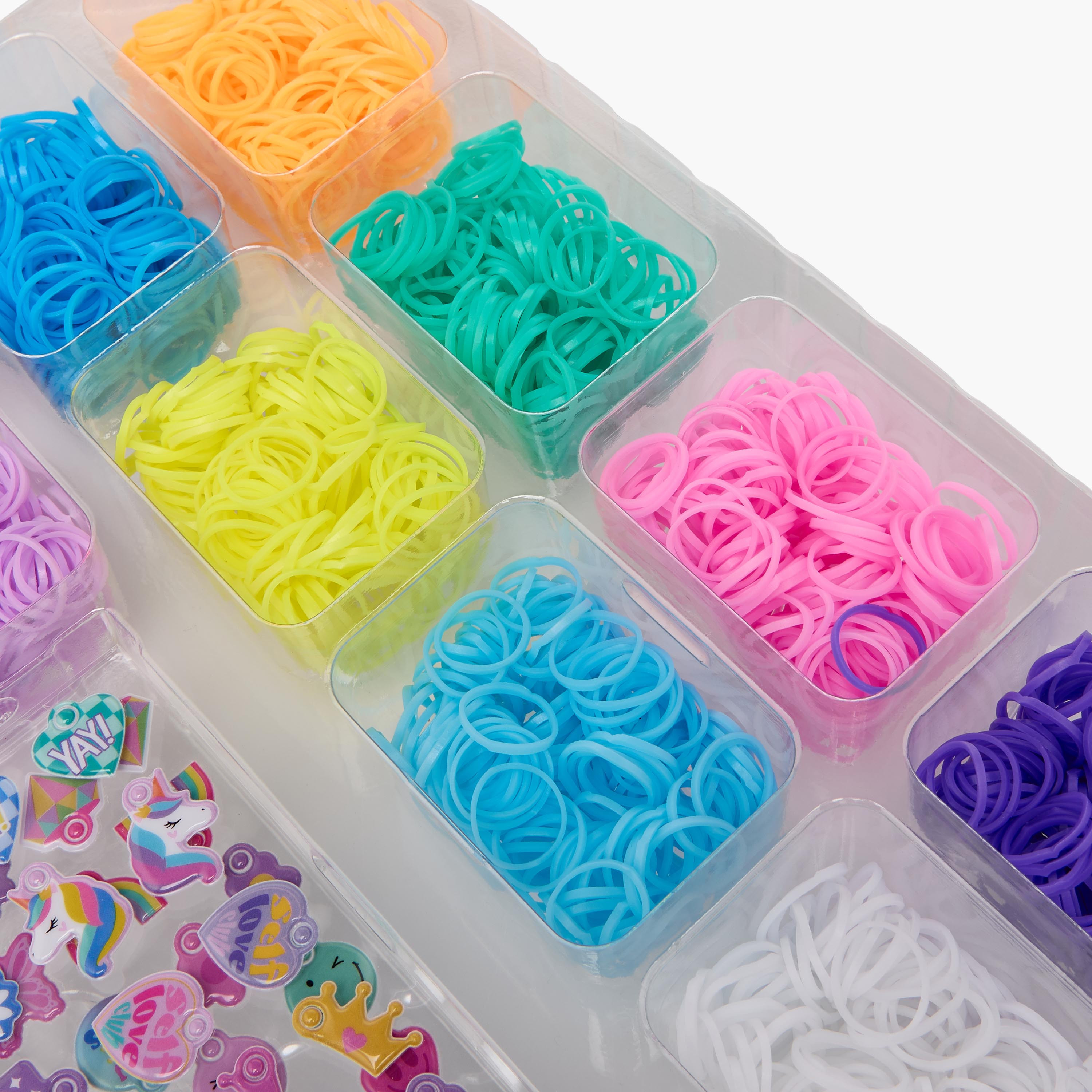 طقم إكسسوارات وحِلي اصنعيها بنفسك مع تعليقات وأساور مطاطية-toys-blocksandpuzzles-image-3