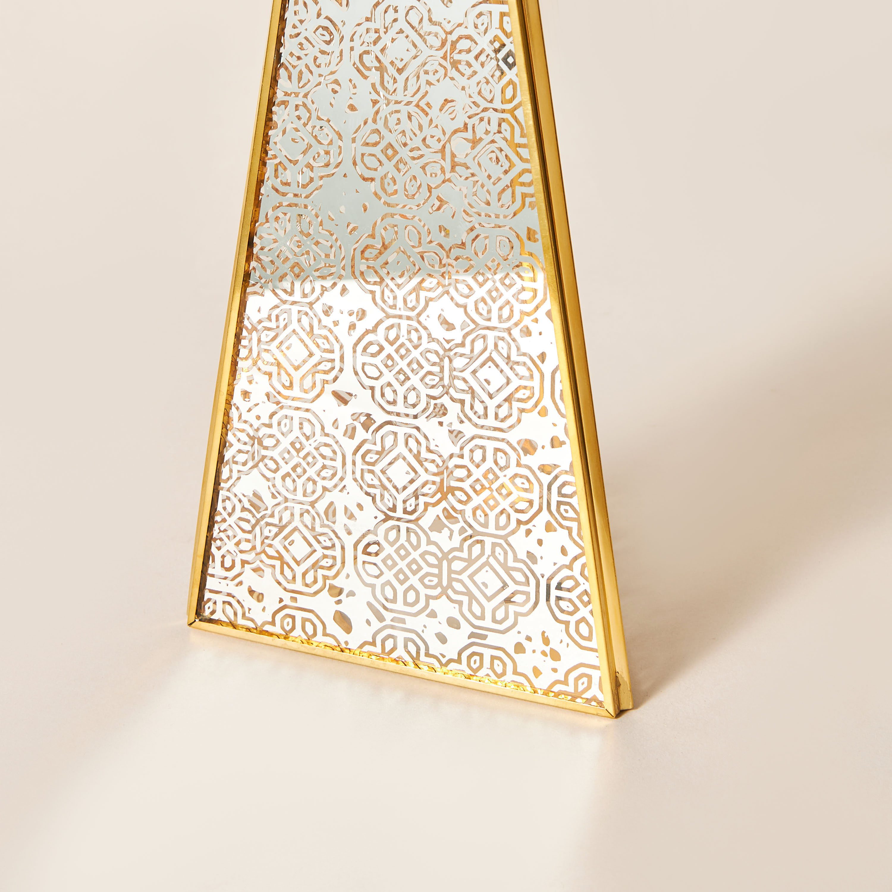 Decorative LED Triangle Accent - 13x13 cms-household-decor-decorativeobjectsandsculptures-image-5
