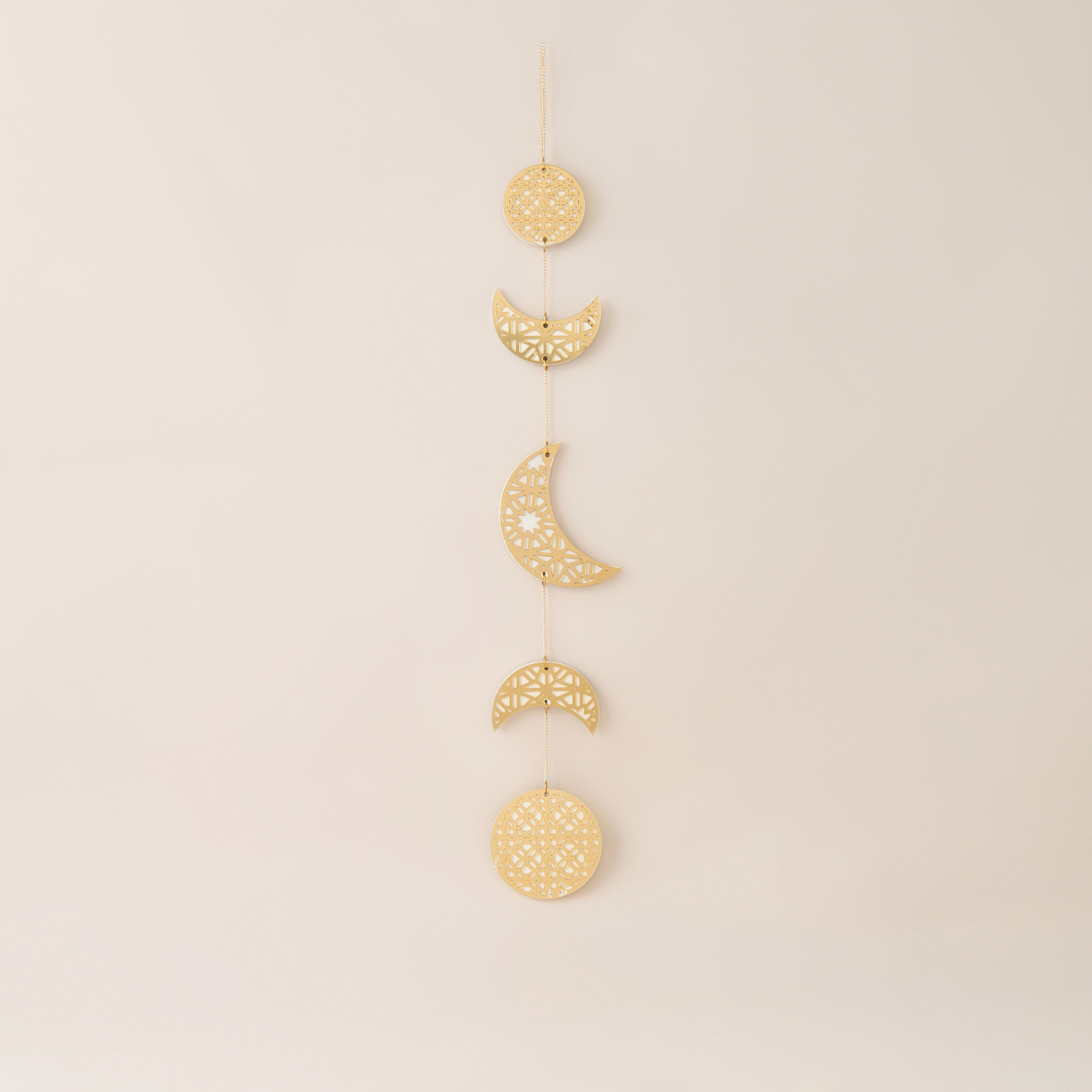 زينة ديكور جدارية معدنية بتصميم مراحل القمر-household-decor-decorativeobjectsandsculptures-image-1