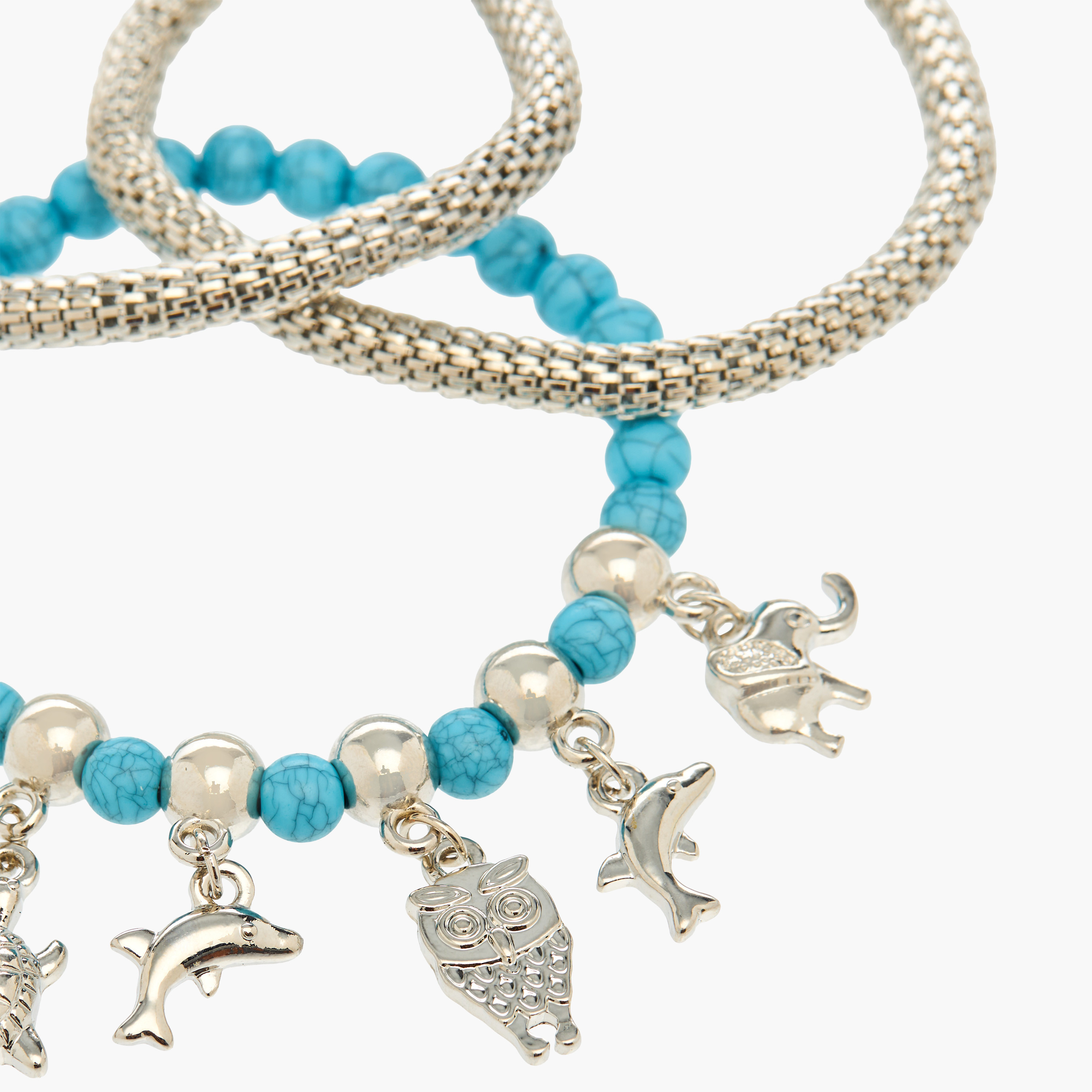 مجموعة أساور معدن متنوعة 3 قطع بتشطيب فضي-women-watchesandjewellery-jewellery-banglesandbracelets-image-9