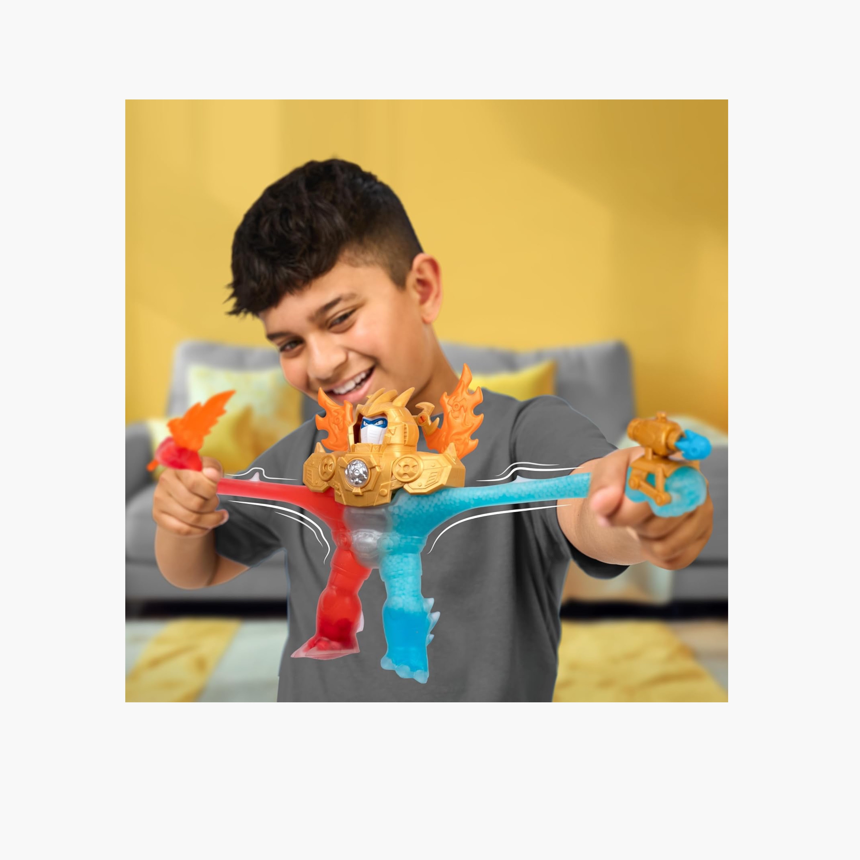 مجسم مطاطي لشخصية جو ترون سوبريم من جو جيت زو-toys-playfigures-actionfigures-image-4