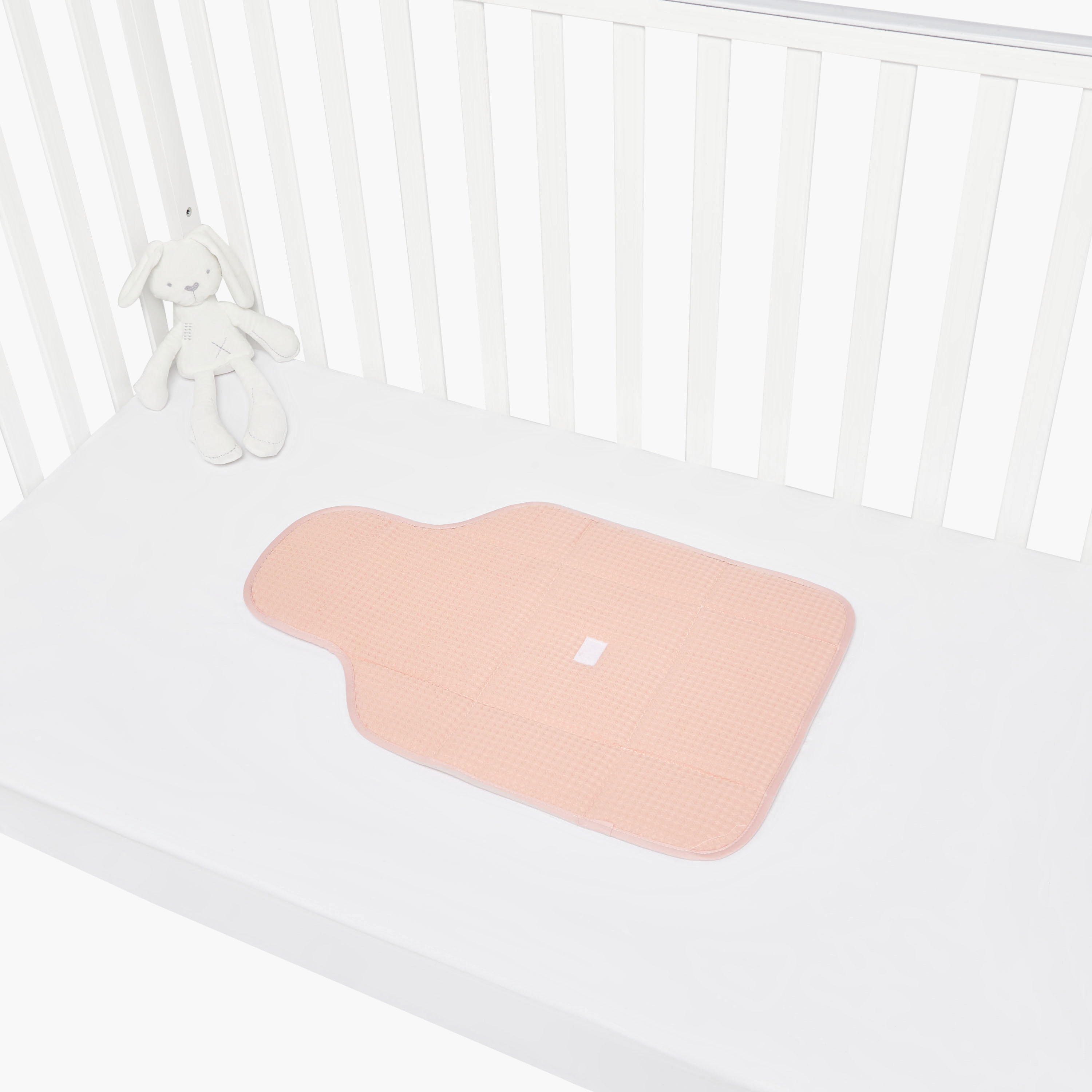 حصيرة غيار أطفال بنسيج الوافل من جيجلز-baby-diapering-changingmats-image-2