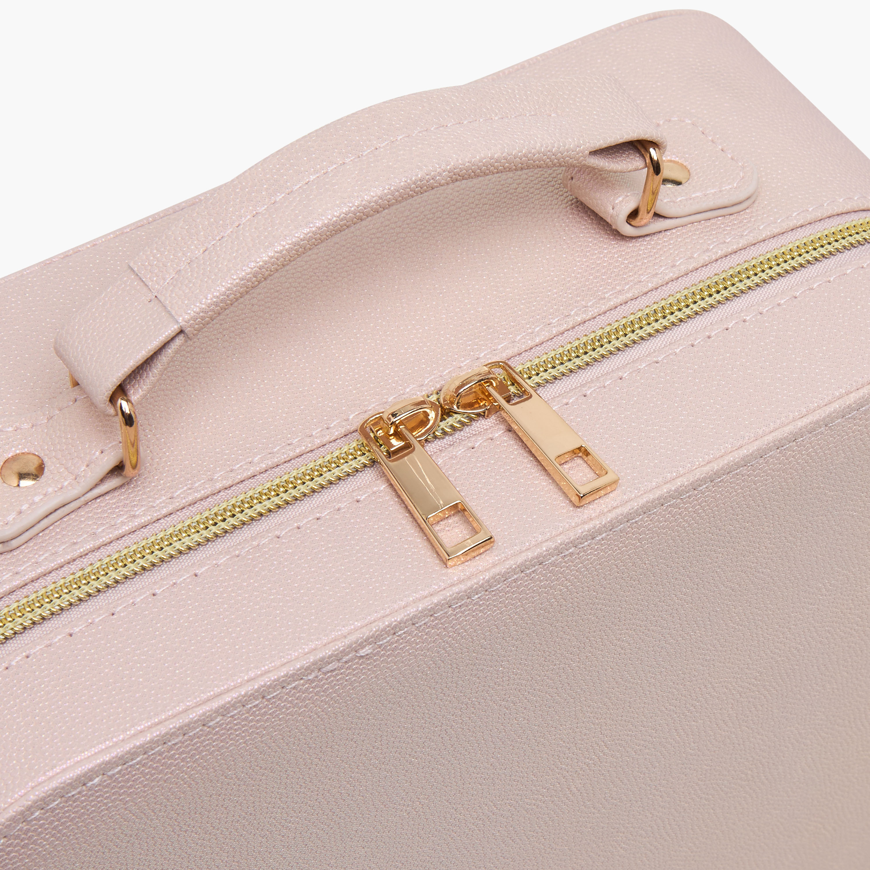 Solid Beauty Bag with LED Light and Mirror - 25x11x23 cms-women-watchesandjewellery-jewellery-storage-image-7