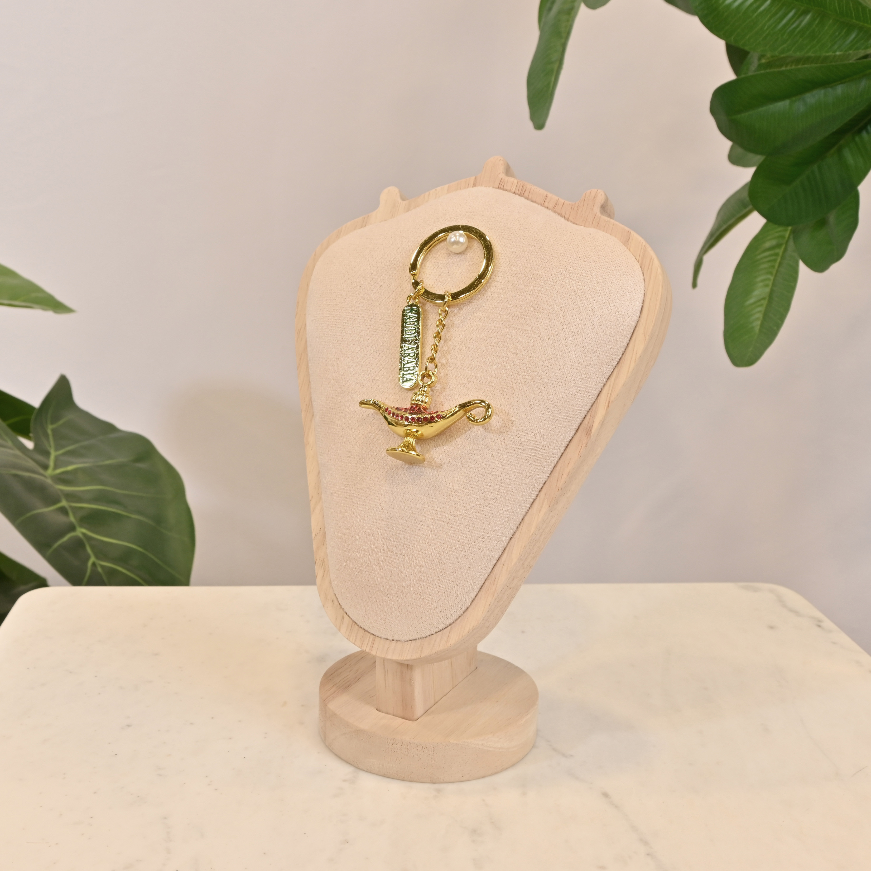 Crafted by Lifestyle Aladdin Lamp Keychain-household-walldecorandmirrors-wallaccessories-image-1
