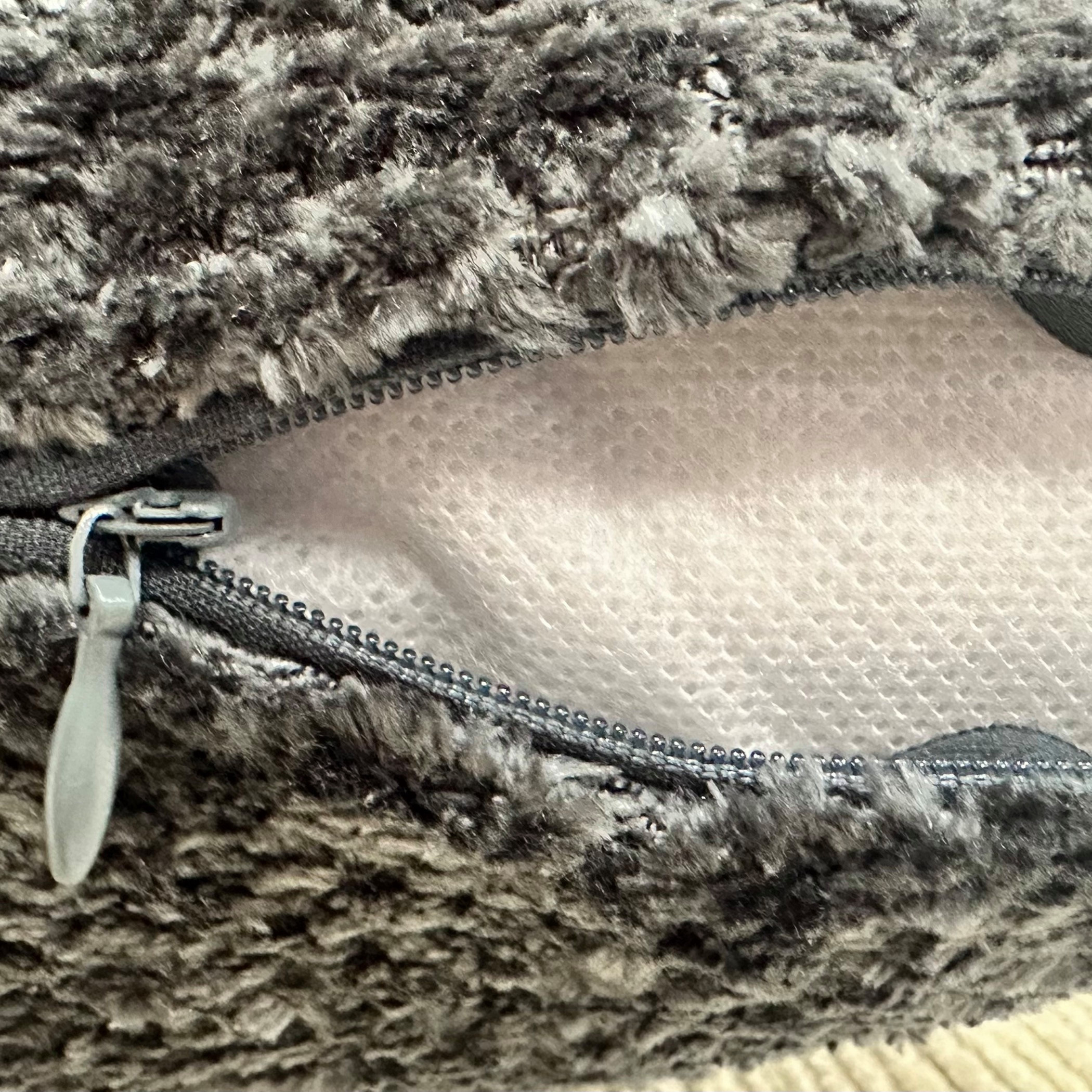يونيك هوم وسادة مخملية رمادية-household-cushionsandthrows-filledcushions-decorativecushions-image-4