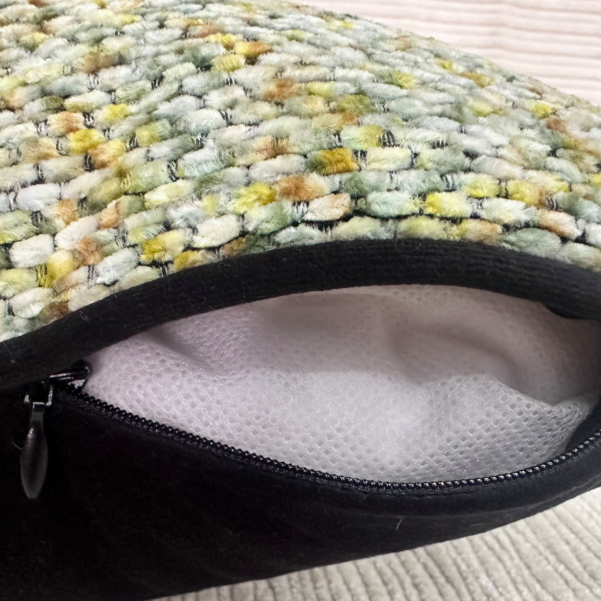 يونيك هوم وسادة منسوجة بحواف سوداء-household-cushionsandthrows-filledcushions-decorativecushions-image-4