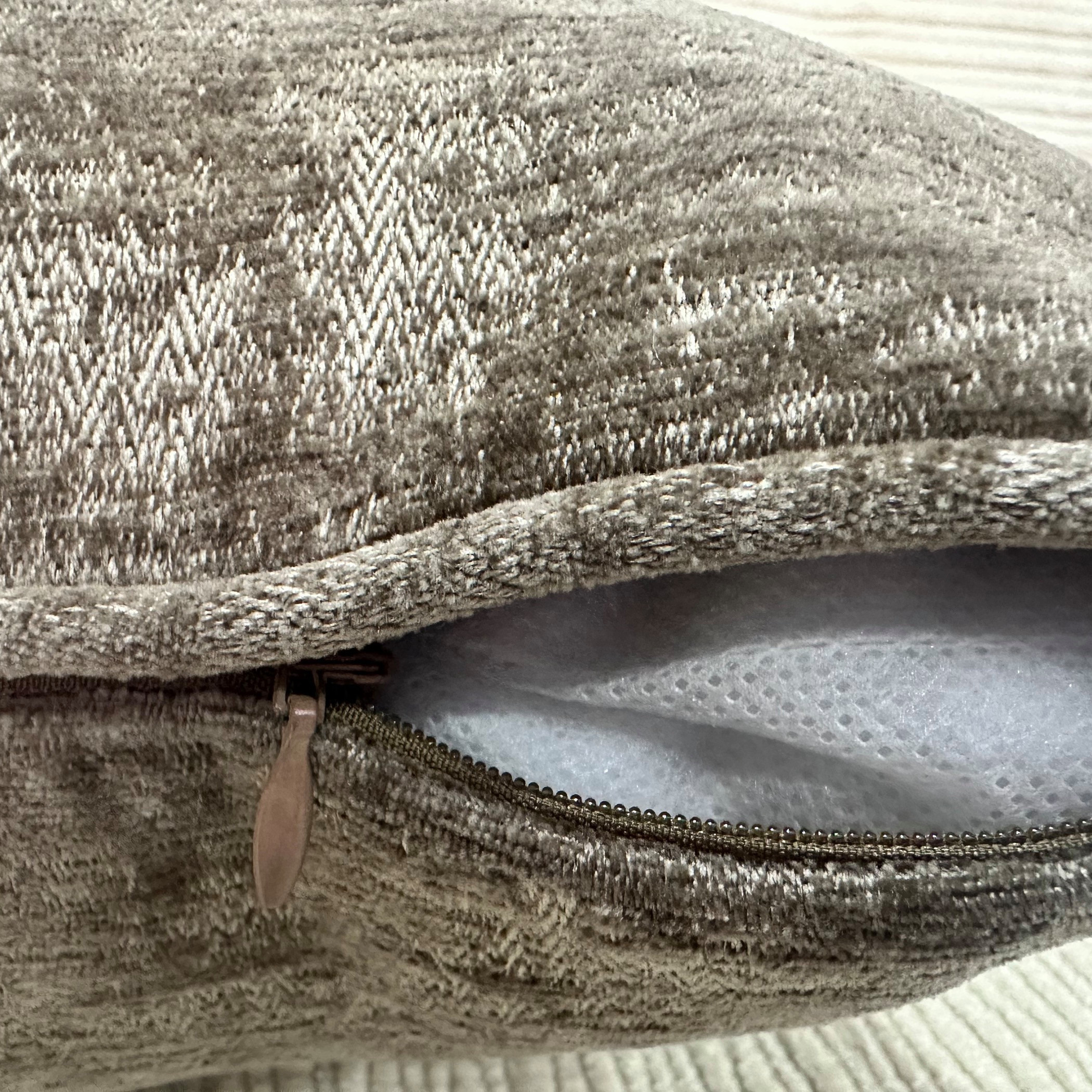 Unique Home Textured Chenille Jacquard Cushion-household-cushionsandthrows-filledcushions-decorativecushions-image-4