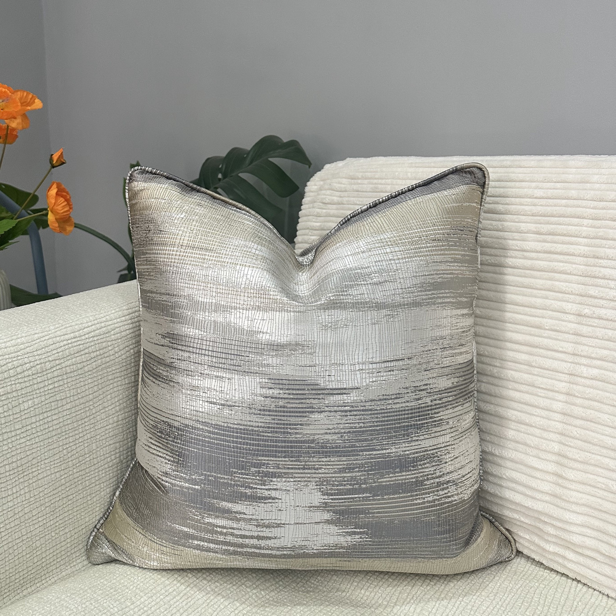 يونيك هوم وسادة ديكور بنسيج فضي رمادي-household-cushionsandthrows-filledcushions-decorativecushions-image-1