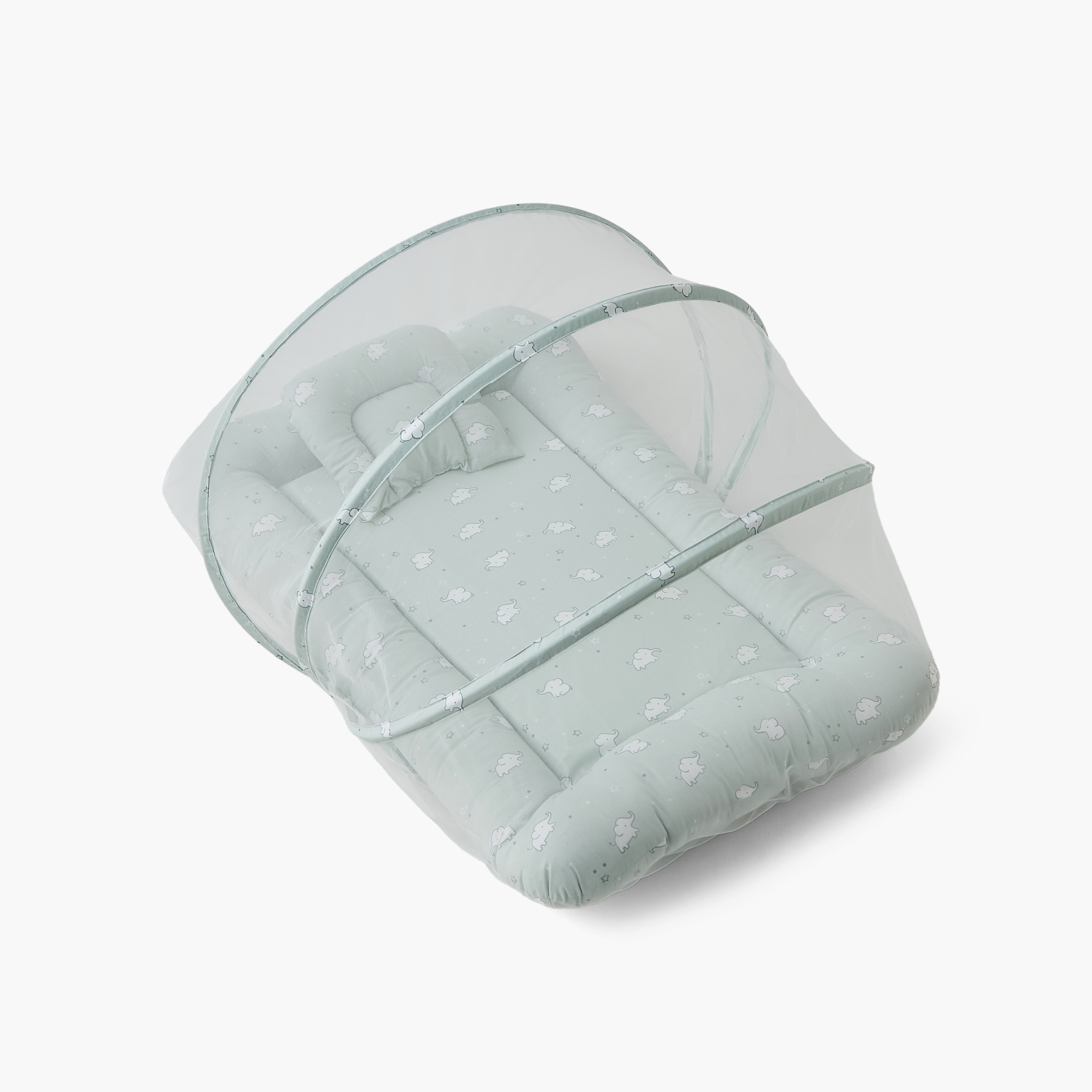سرير أطفال قماشي بطبعات من جونيورز-baby-nursery-babybedding-image-1