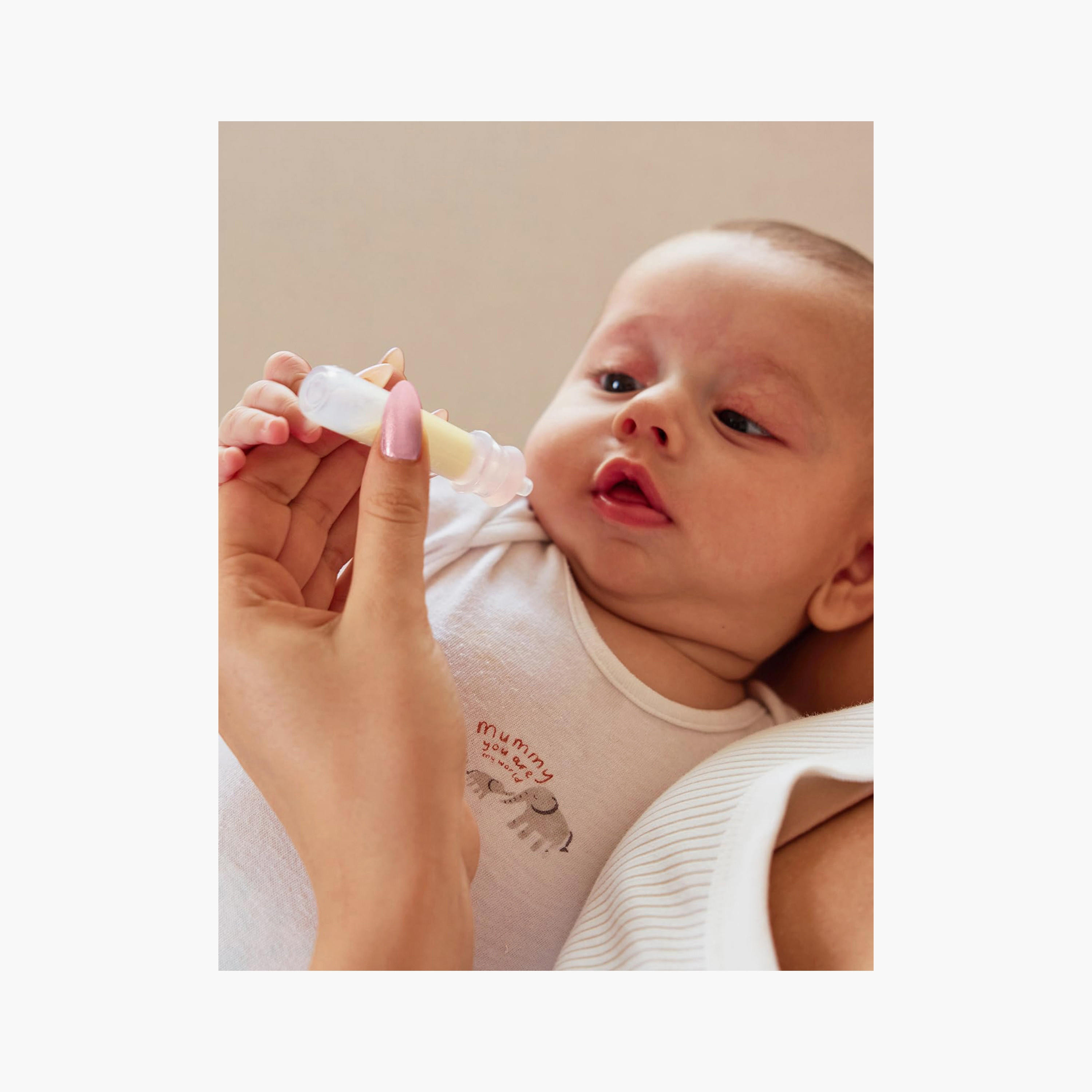 مجمع لبن السرسوب من السيليكون 6 قطع 5 مل من مومكوزي-baby-feeding-breastfeedingandcare-image-4