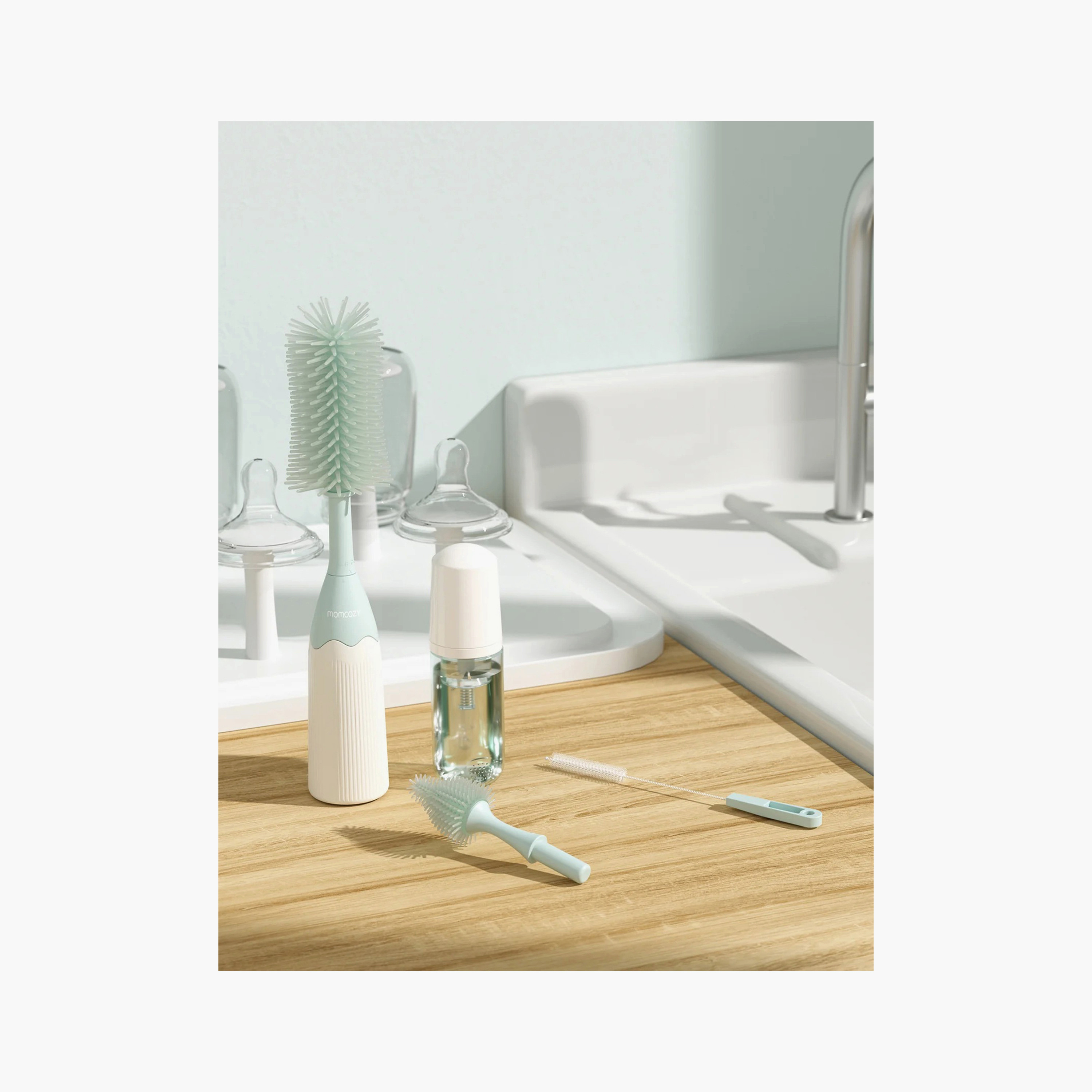 Momcozy Innovative Push-Press Design Cleaning Bottle Brush Kit-baby-feeding-accessories-image-4