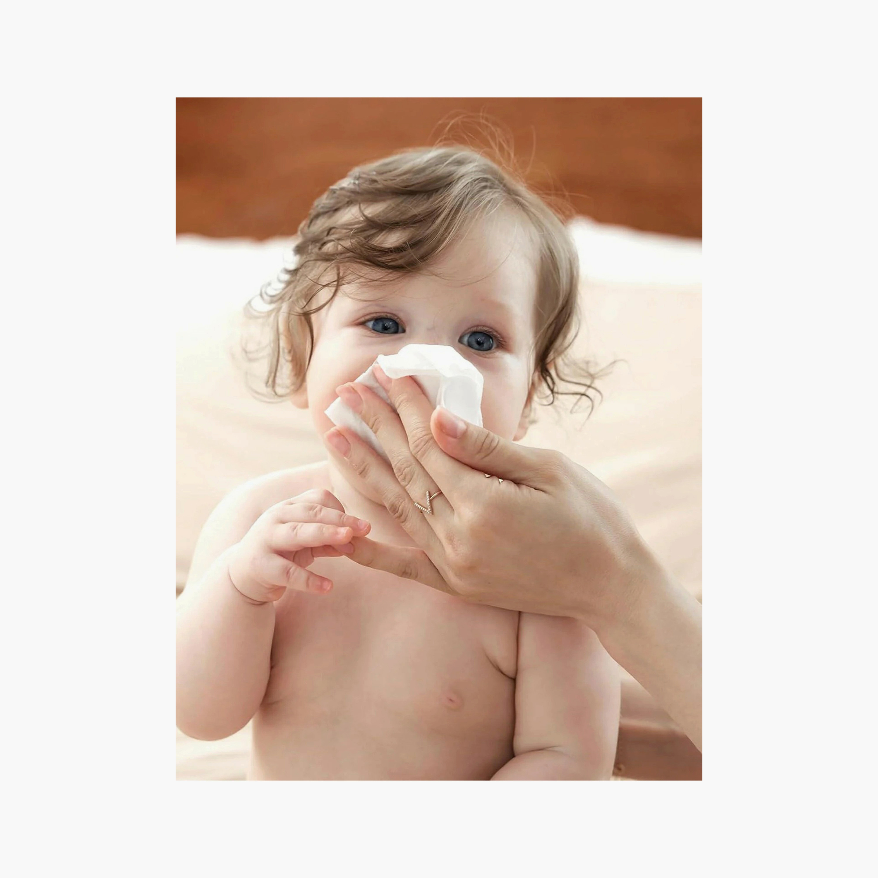 حزمة من 12 منديل مبلل للأطفال بمحلول الملح للأنف من مومكوزي - 360 قطعة-baby-diapering-babywipes-image-6
