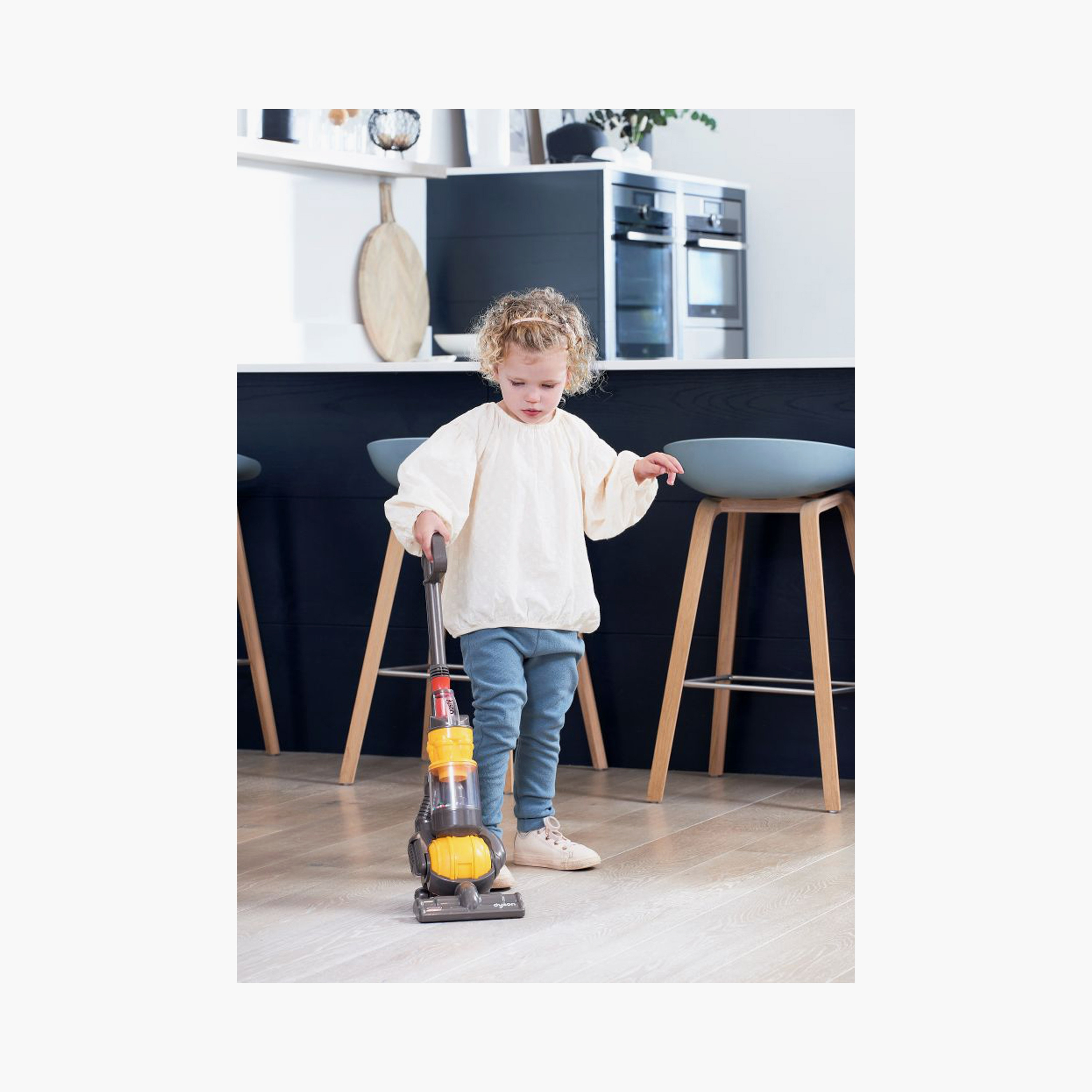 Casdon Dyson Ball Vacuum Cleaner Realistic Play Toy-toys-roleplay-householdsets-image-4