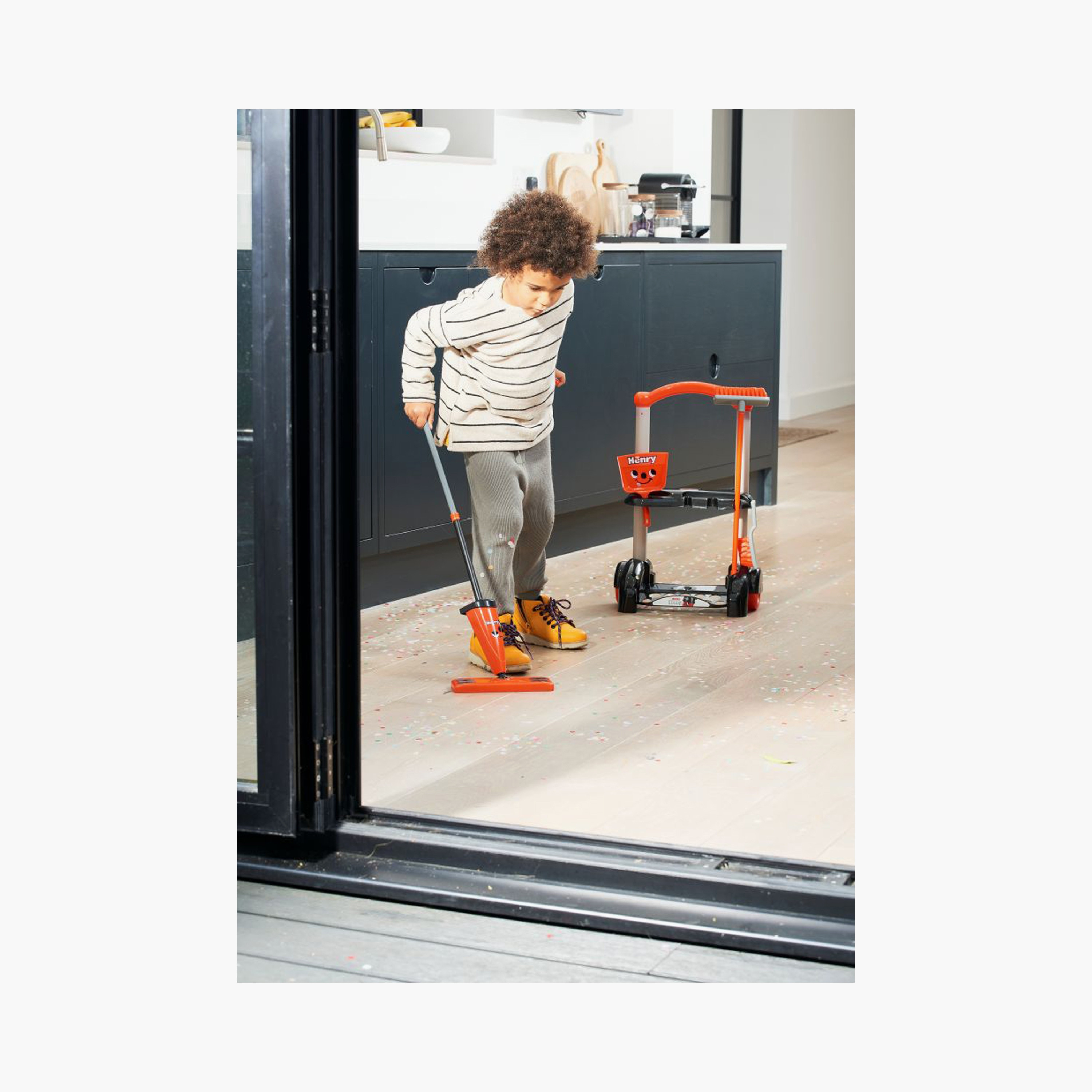 Casdon Henry Cleaning Trolley Realistic Play Toy Set-toys-roleplay-supermarketandshoppingsets-image-5