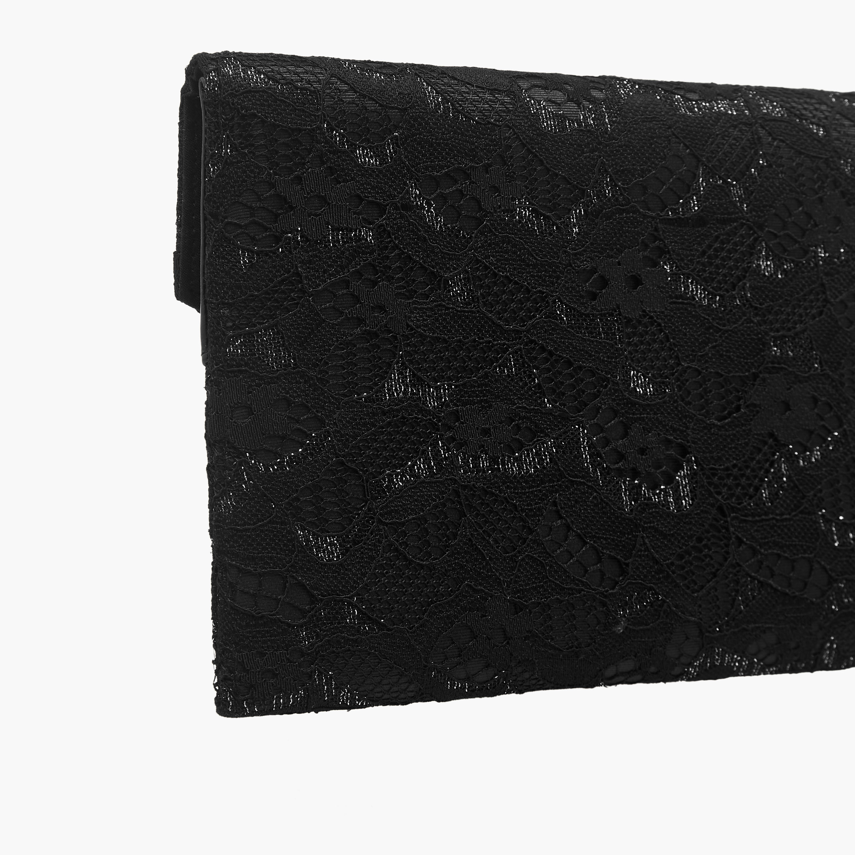 شنطة كلاتش مزينة بسلسلة معدنية من سيليست-women-bagsandwallets-handbags-image-7