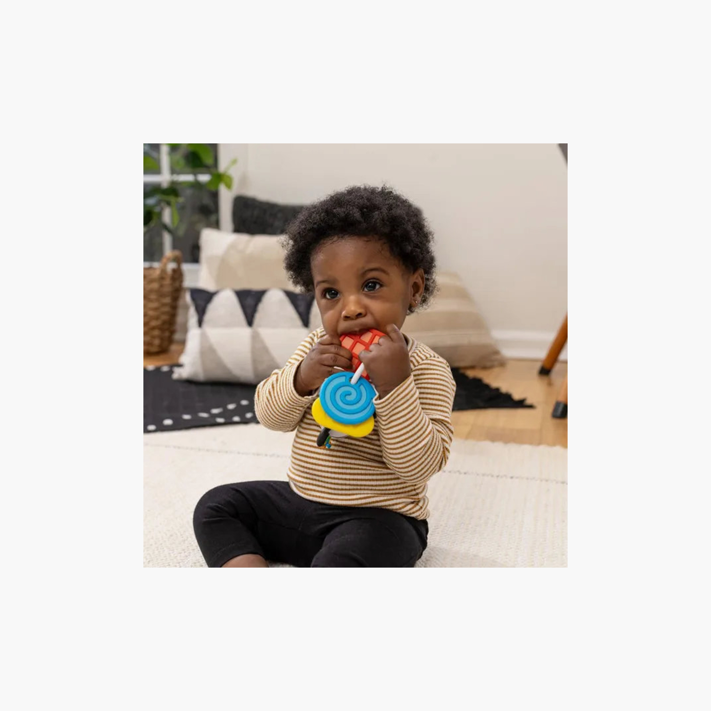 Baby Einstein 2-In-1 Shake-a-Shape Zen Teether Toy-toys-babyandtoddlertoys-rattlesandteethers-image-4