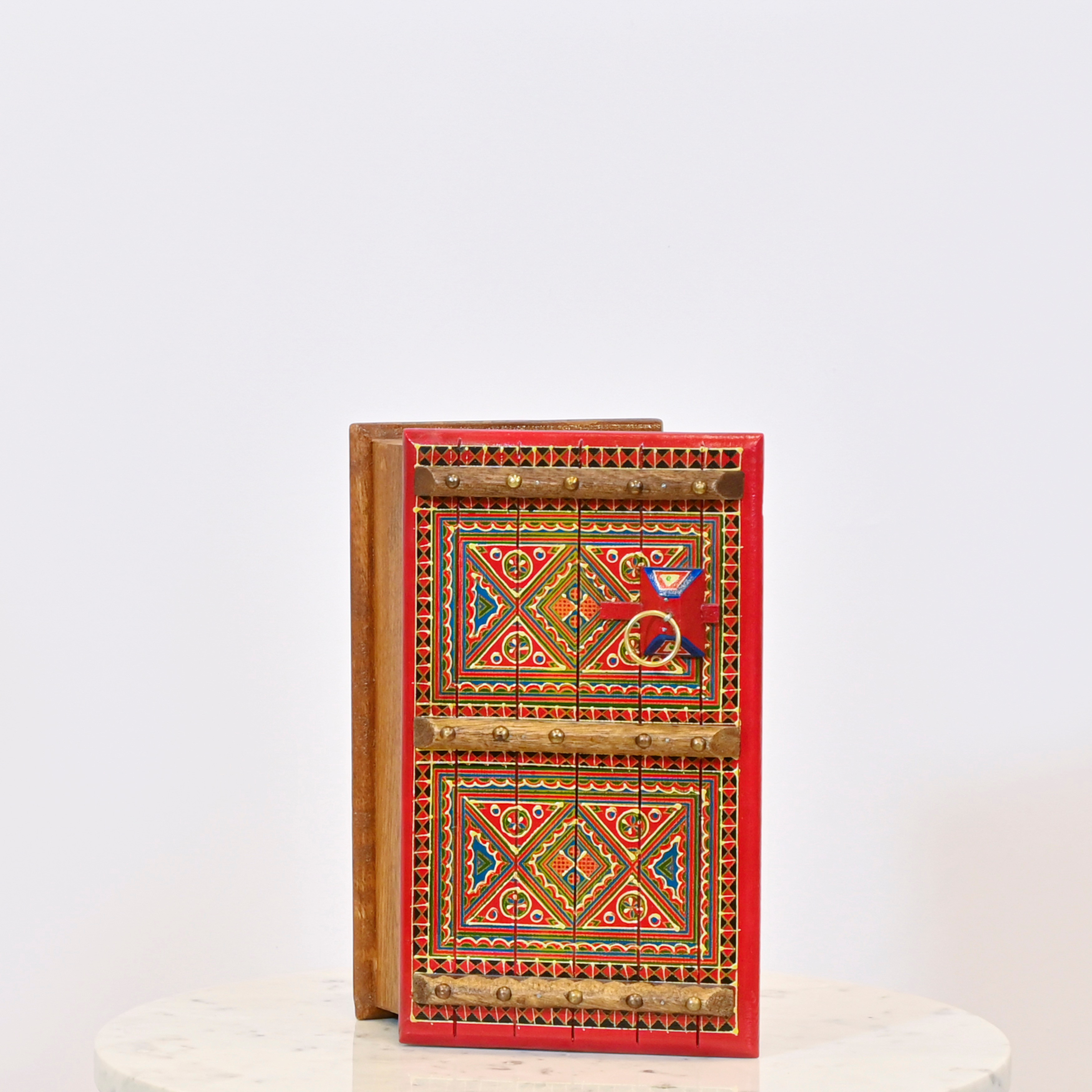 Crafted by Lifestyle Traditional Saudi Decorative Box-household-decor-boxesandtrays-image-1