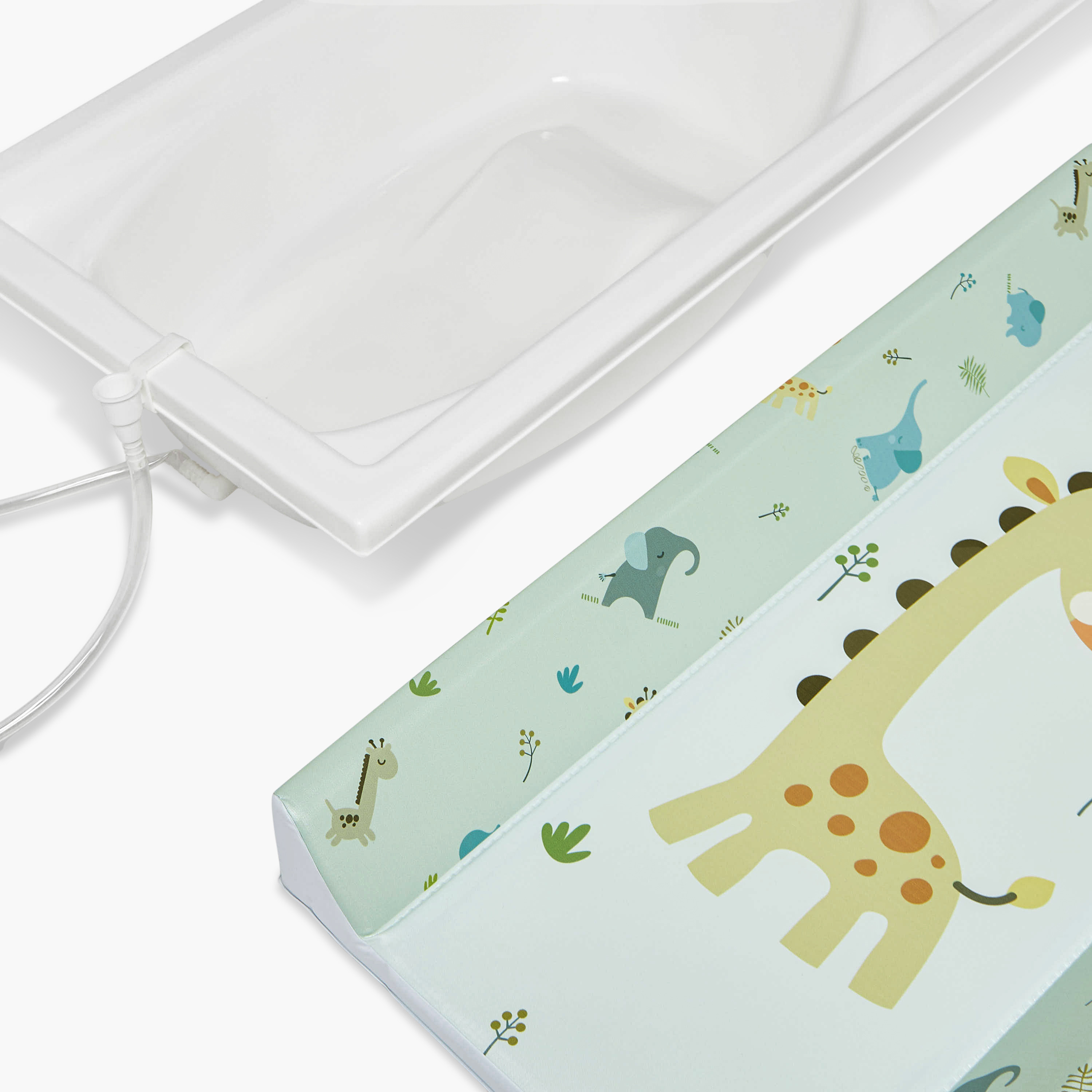 Juniors Ava Folding Changing Table - 76x76x101 cm-baby-bathandcare-changingtables-image-13