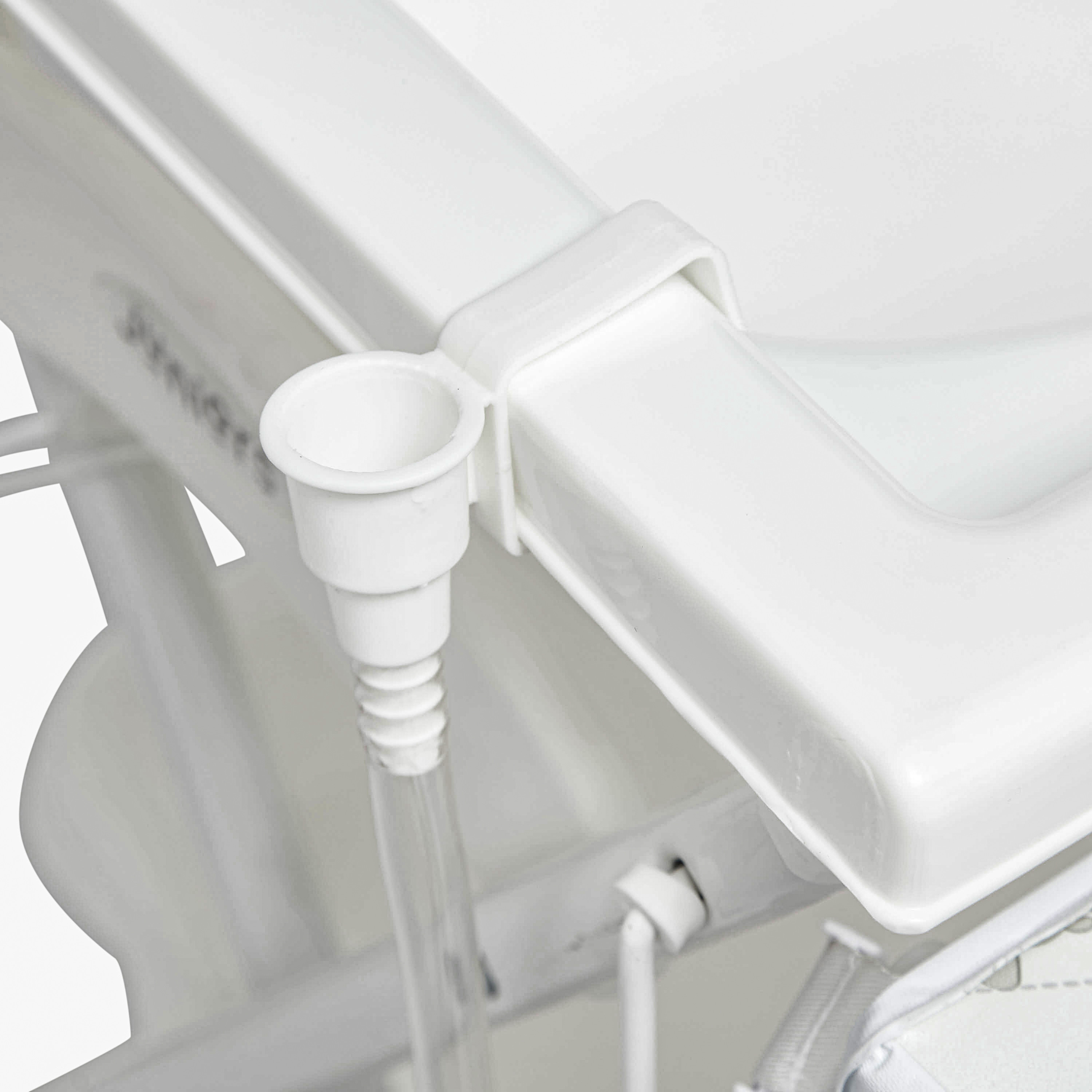 Juniors Ava Folding Changing Table - 76x76x101 cm-baby-bathandcare-changingtables-image-12