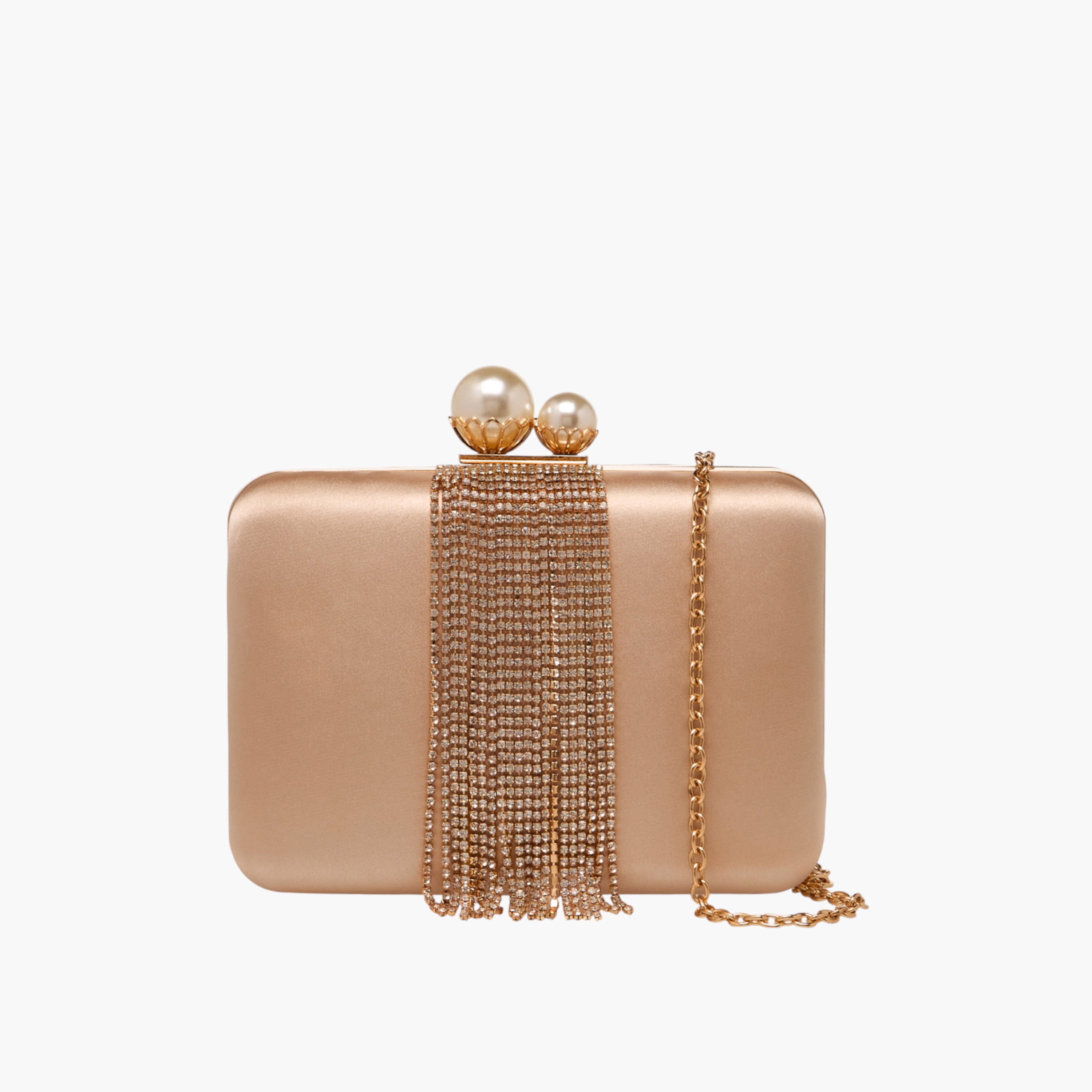 شنطة كلاتش مزينة بقفل لؤلؤي يان من ساشا-women-bagsandwallets-handbags-image-1