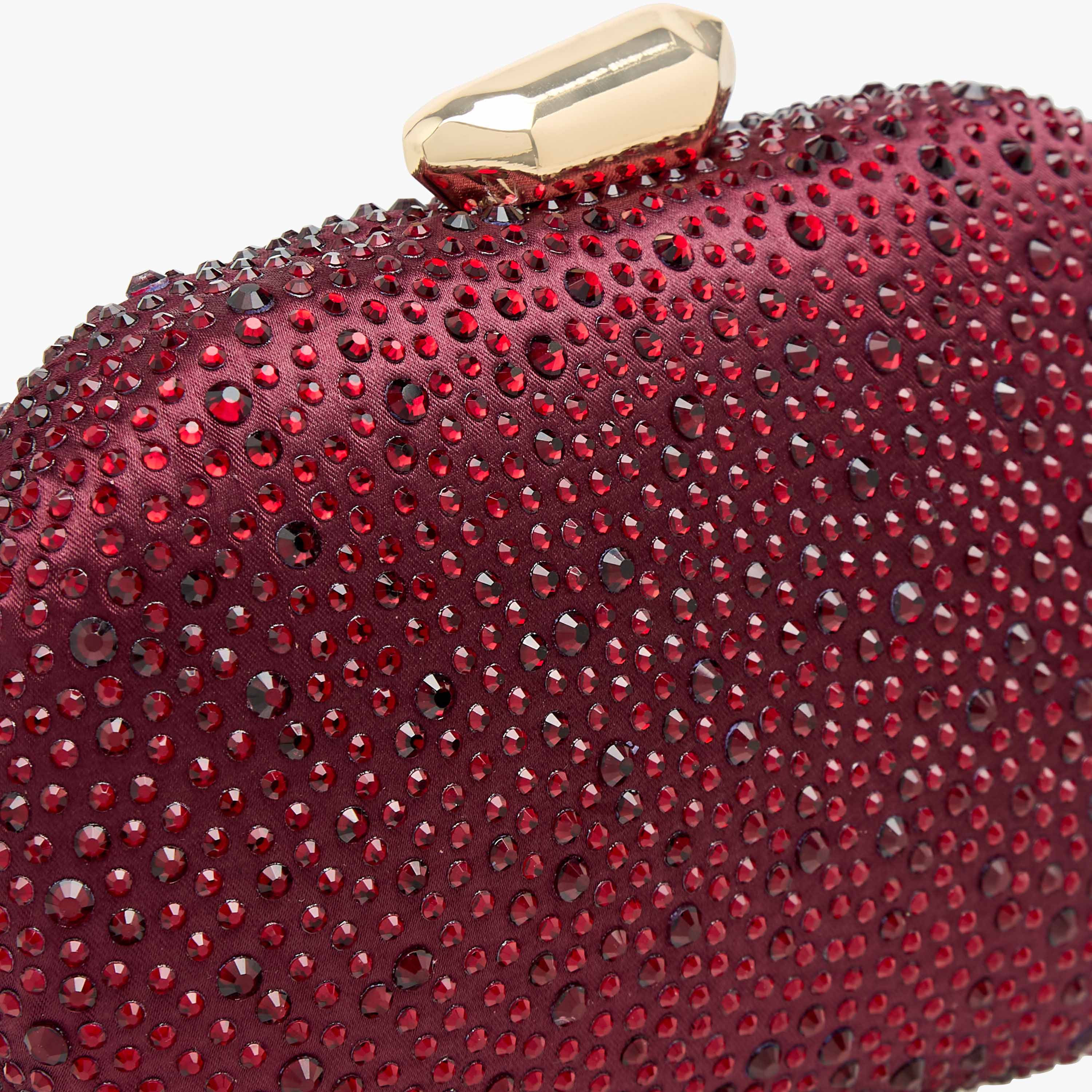 شنطة كلاتش مزينة بحزام سلسلة من ساشا-women-bagsandwallets-handbags-image-5