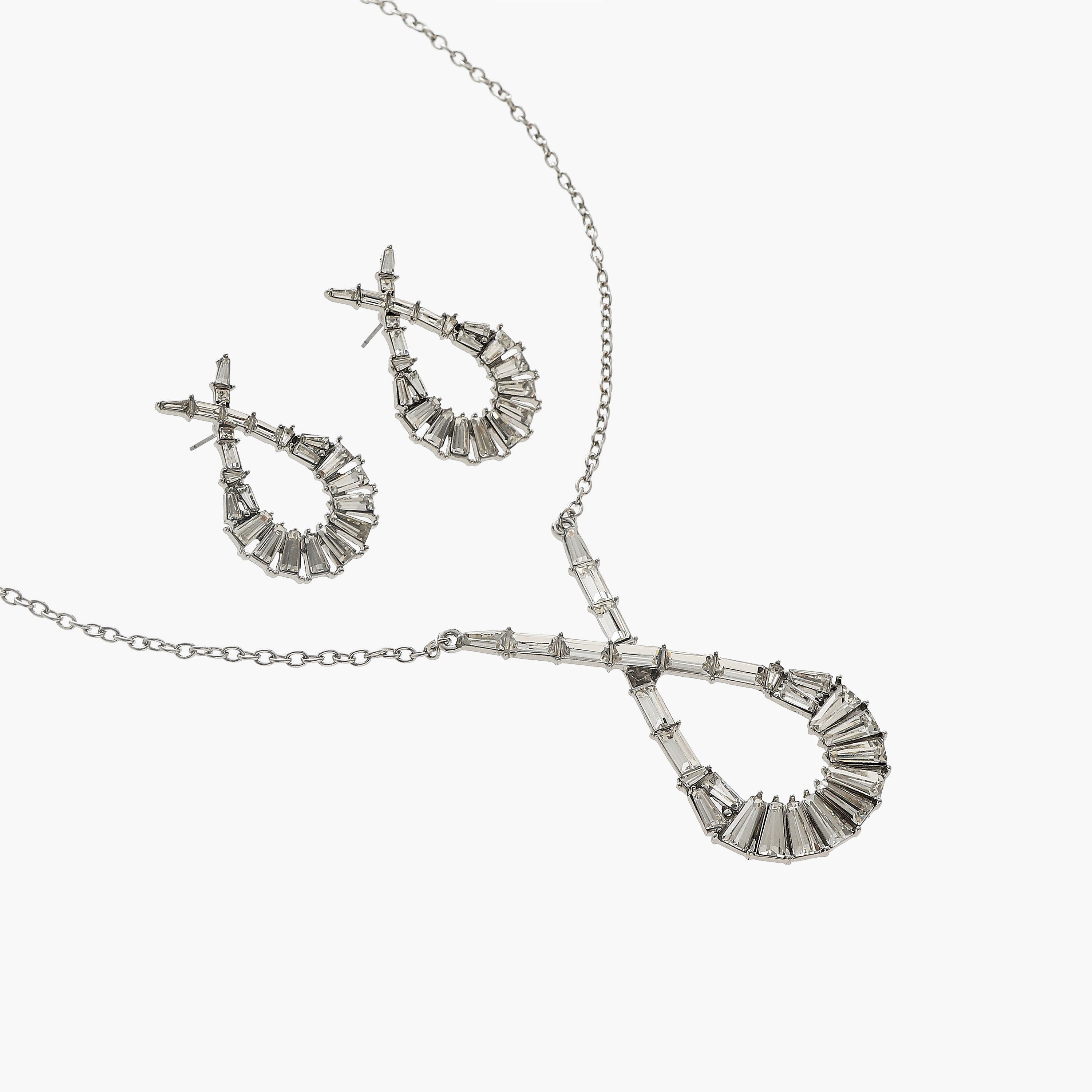 حلق وعقد بتزيينات مكعبات زيركون - طقم من قطعتين-women-watchesandjewellery-jewellery-jewellerysets-image-3