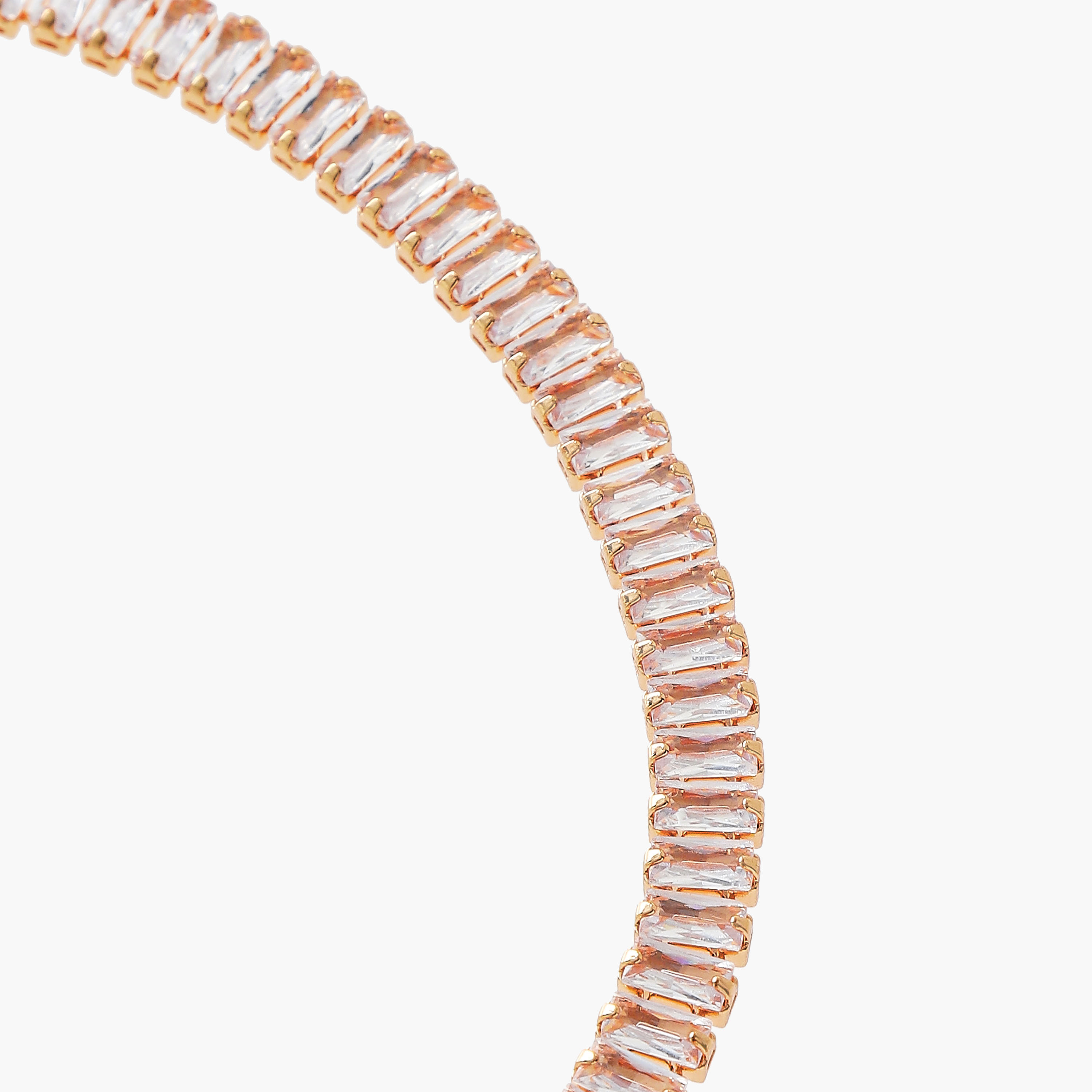طقم قلادات 3 قطع مزينة بأحجار الزركونيا-women-watchesandjewellery-jewellery-necklacesandpendants-image-5