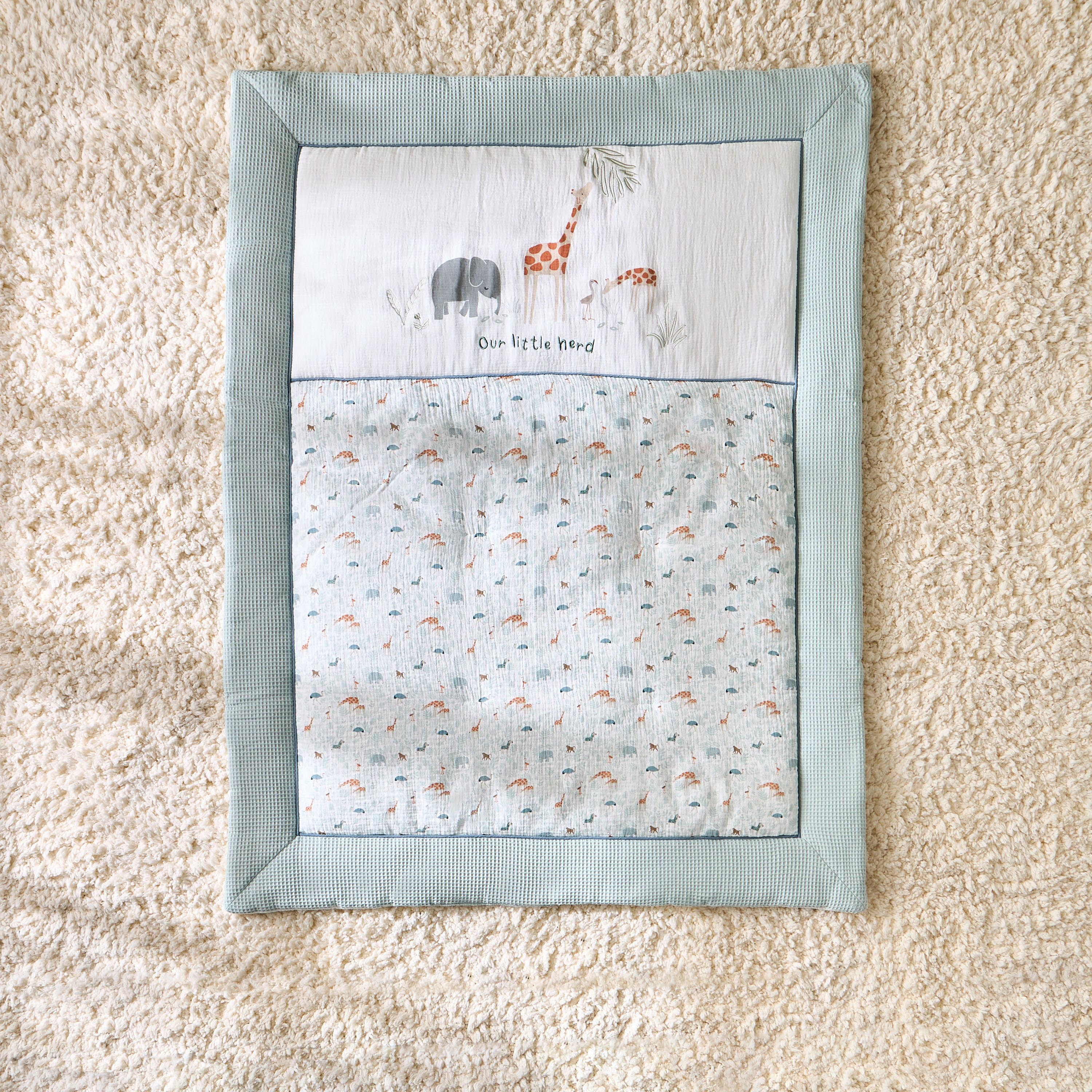 Juniors Baby Bedding Set with Safari Print-baby-nursery-babybedding-image-3