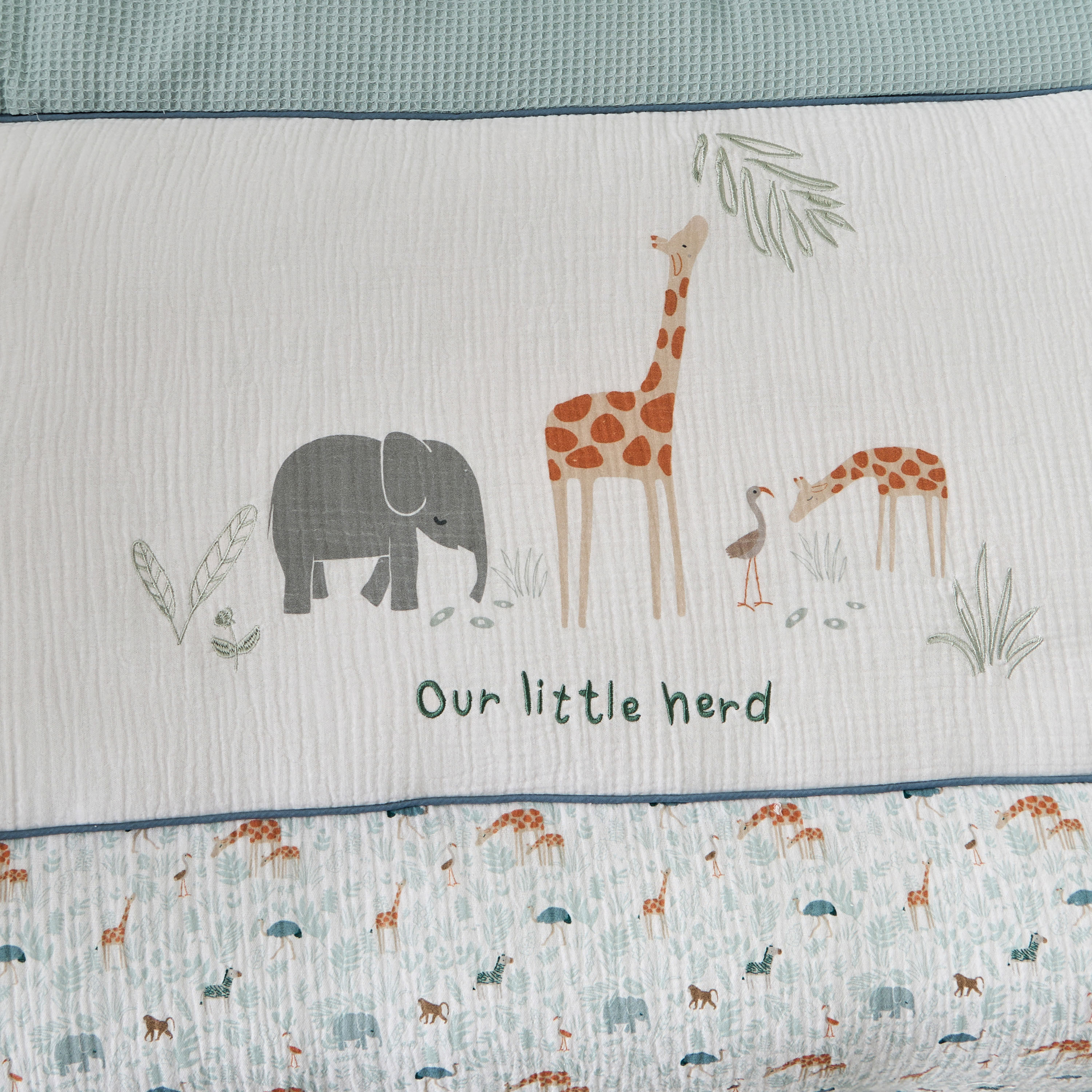 Juniors Baby Bedding Set with Safari Print-baby-nursery-babybedding-image-5