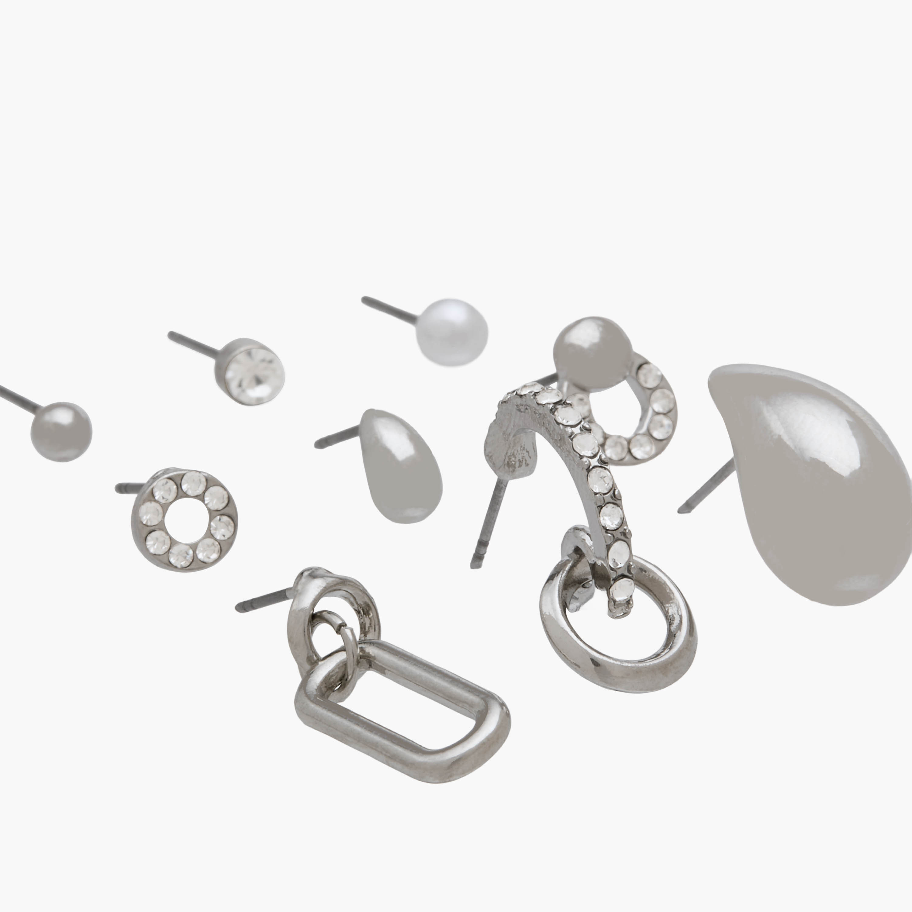 حلقان ميتاليك متنوعة بمكبس إغلاق - عبوة 9 أزواج-women-watchesandjewellery-jewellery-earrings-image-3