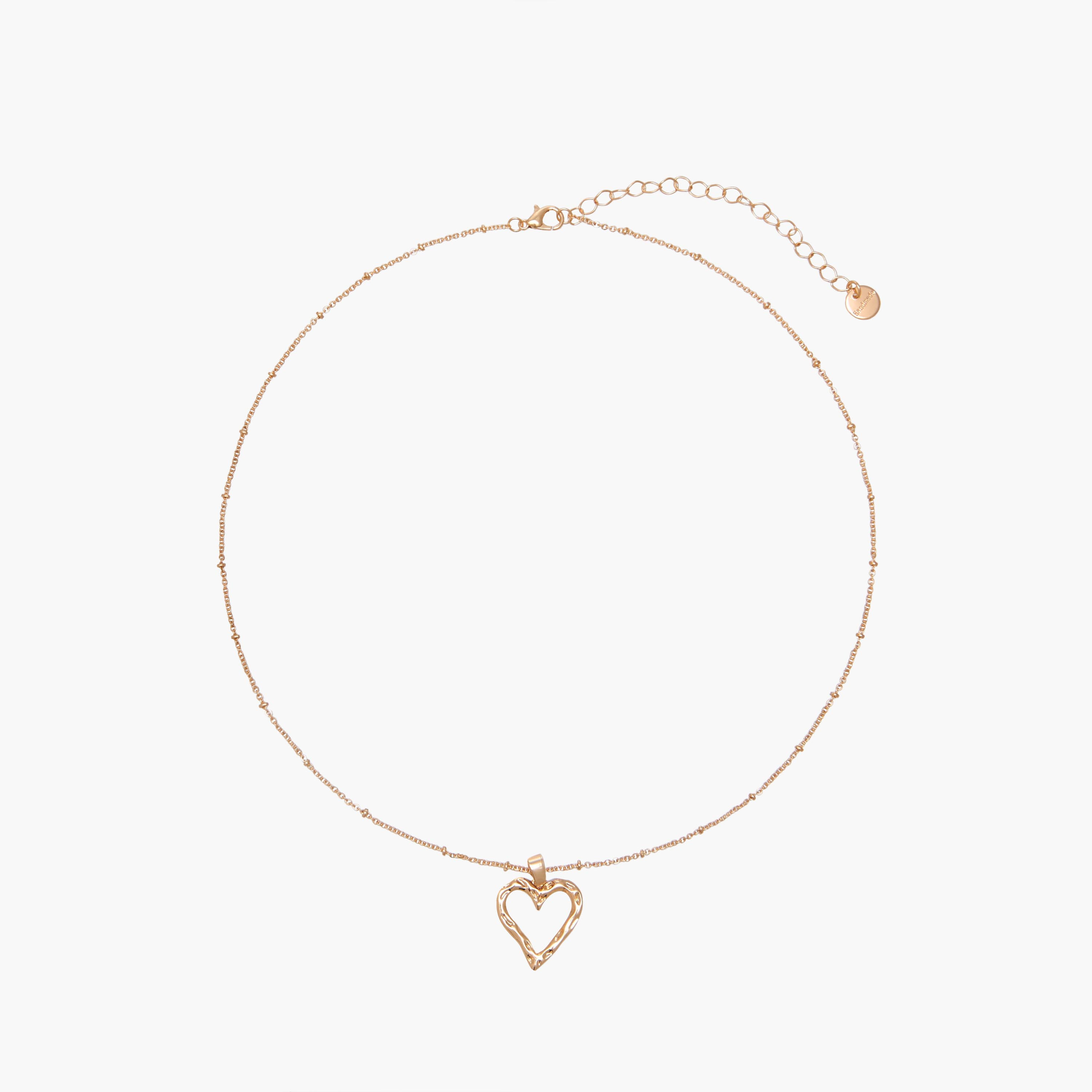 عقد بلون ذهبي وبتزيينات قلب - طقم من 5 قطع-women-watchesandjewellery-jewellery-necklacesandpendants-image-2