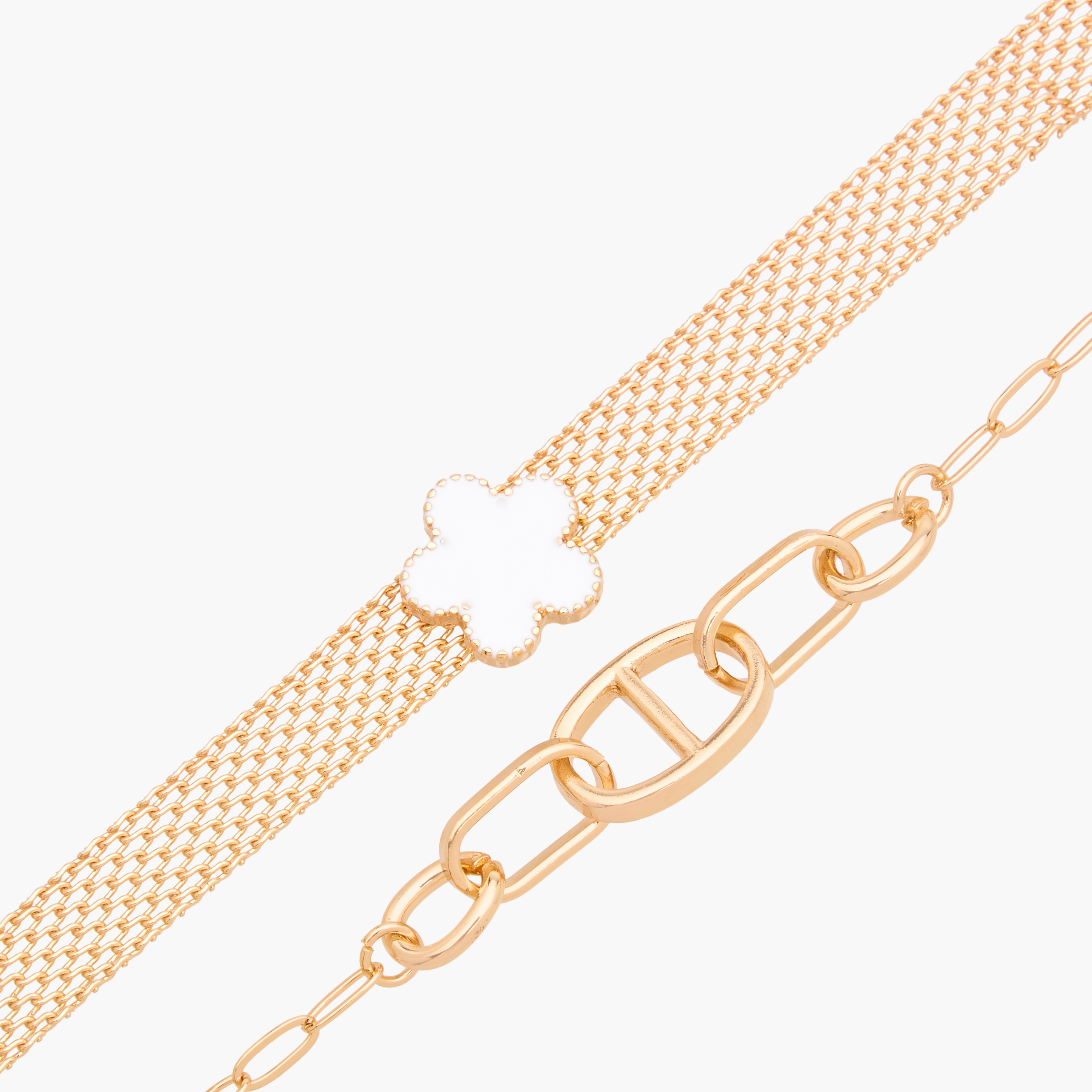 طقم أساور مطلية بالذهب بتصاميم متنوّعة عدد 2-women-watchesandjewellery-jewellery-banglesandbracelets-image-7