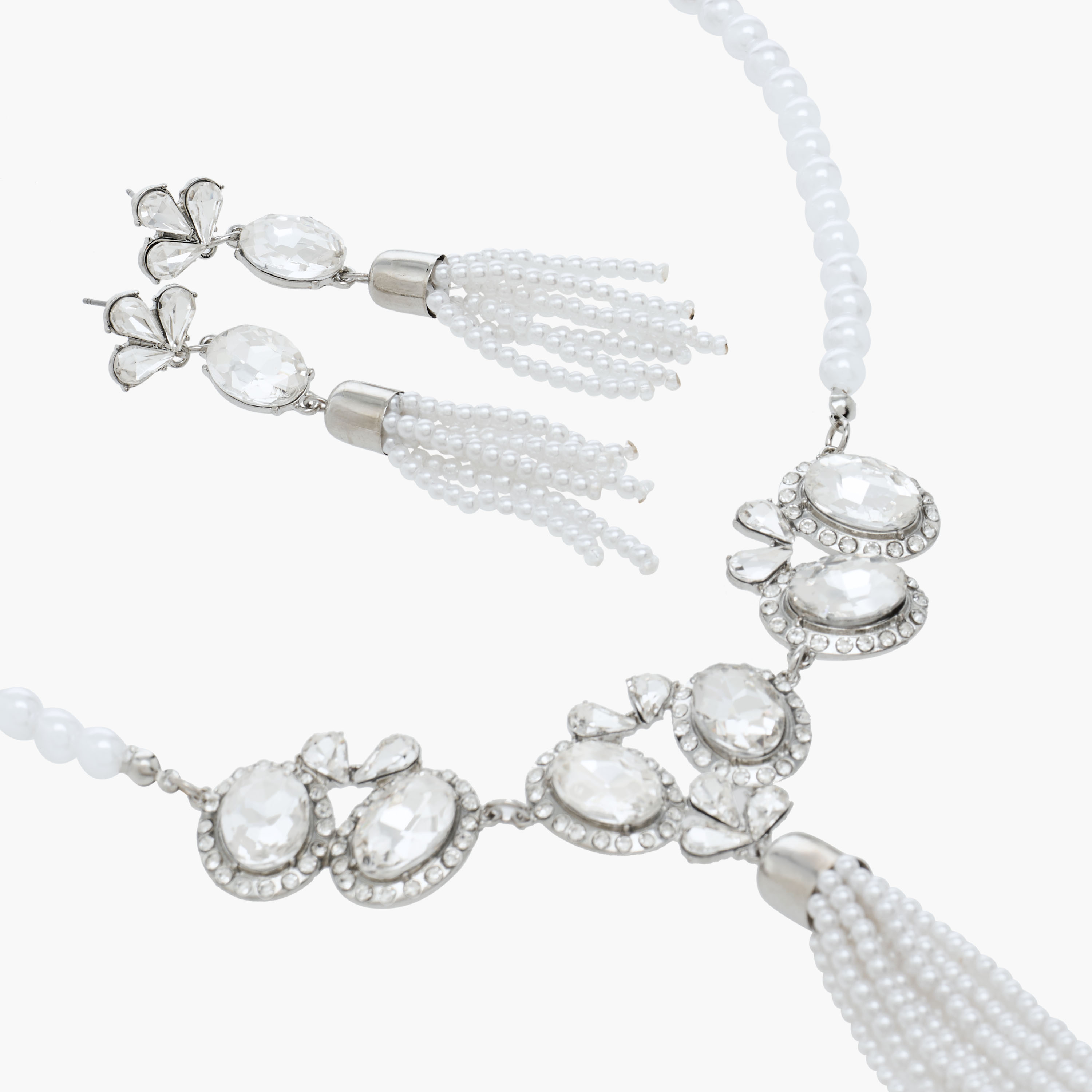 طقم حلقان وعقد مزيّن – قطعتين-women-watchesandjewellery-jewellery-necklacesandpendants-image-4