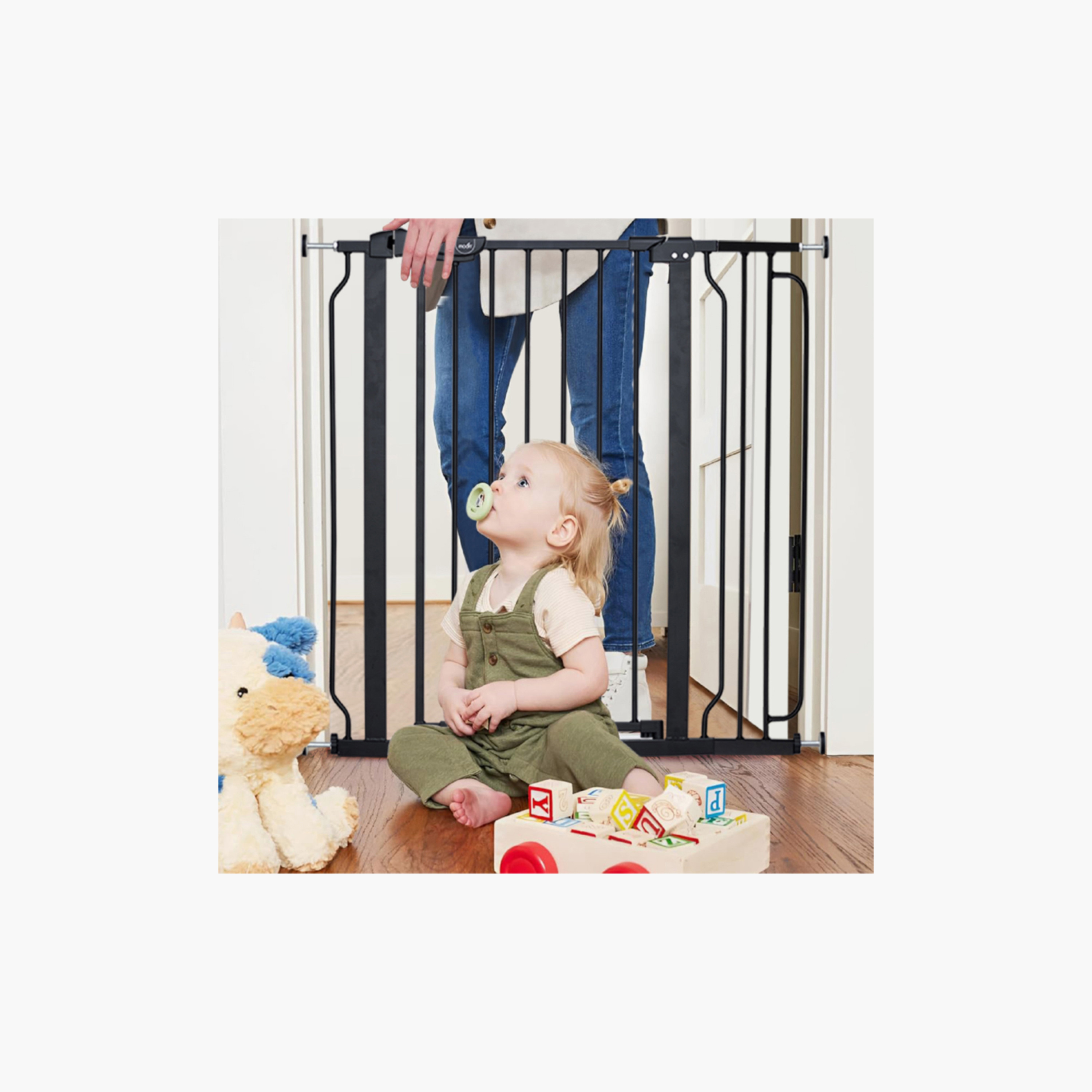 Moon Secura Child Safety gate - 76-80cm - Black-baby-healthandsafety-babyproofing-image-4
