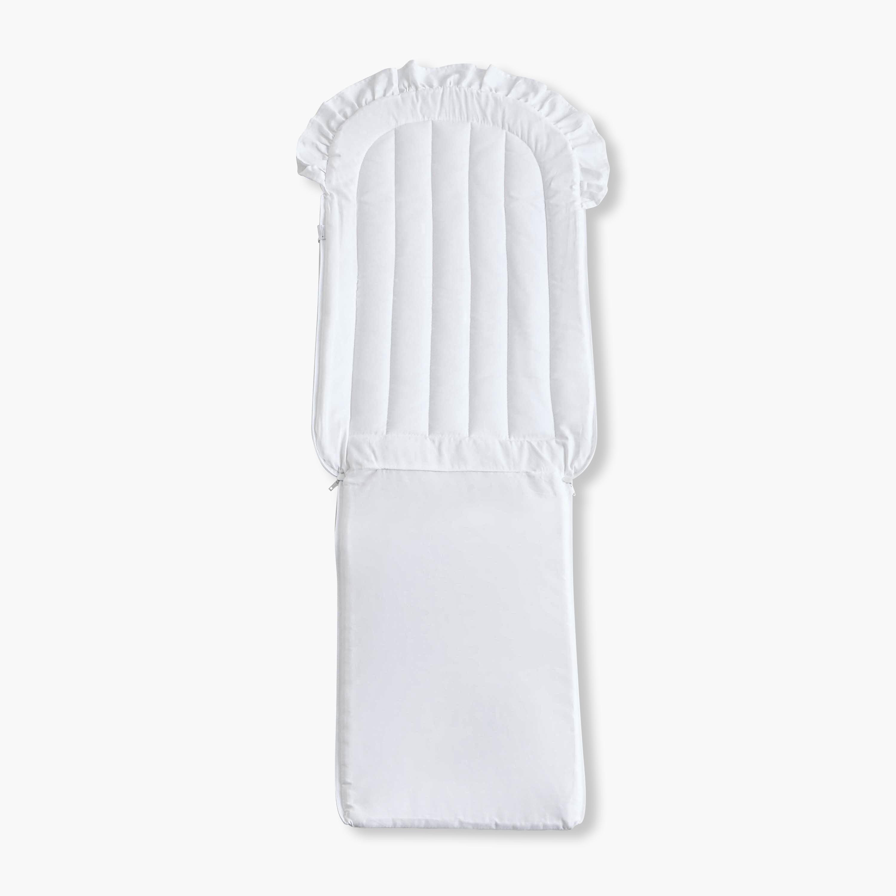 Giggles Baby Nest Bag with Lace and Applique Detail-baby-nursery-babybedding-image-4