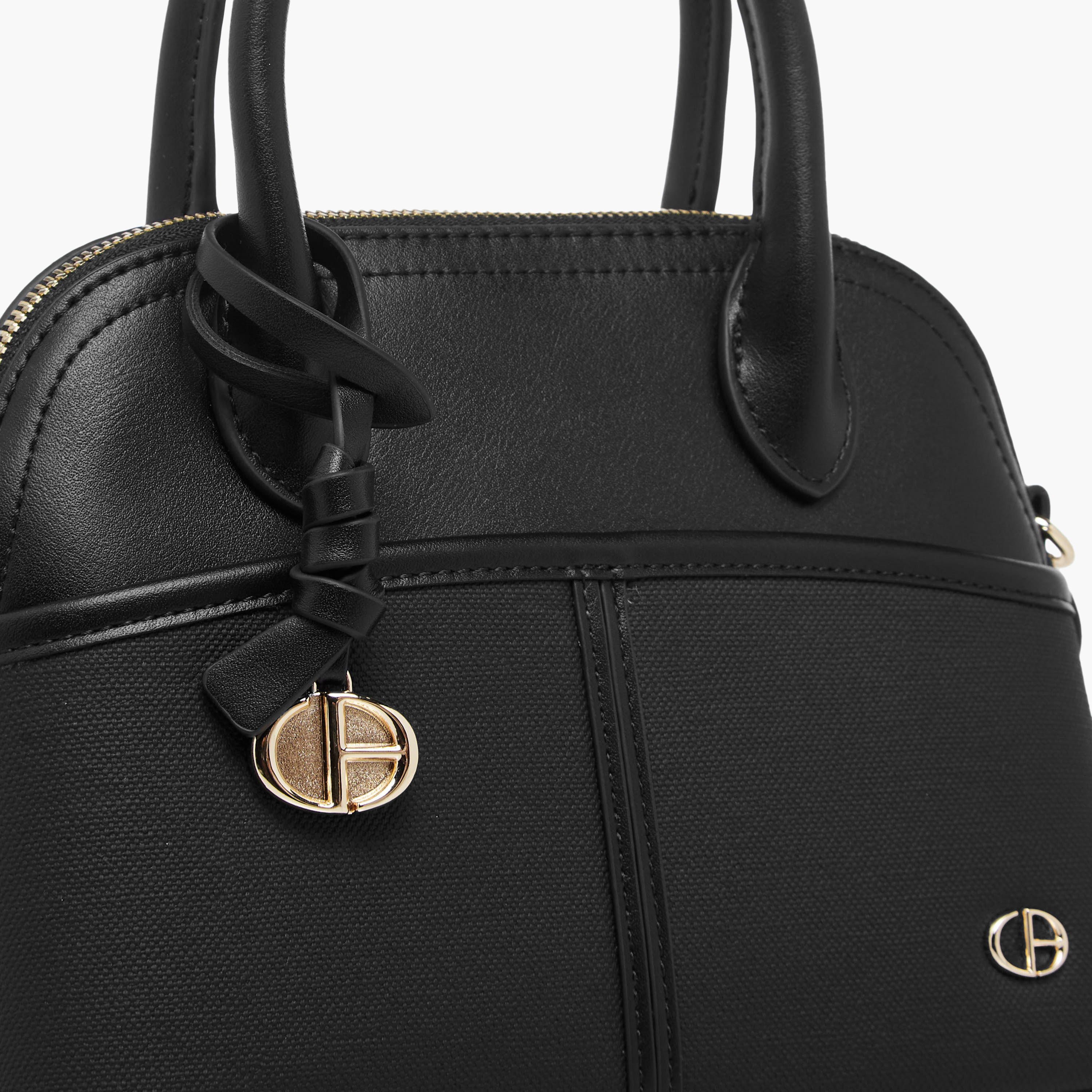 شنطة كتف بألواح وحزام قابل للفصل من كريسبيلا-women-bagsandwallets-handbags-image-5