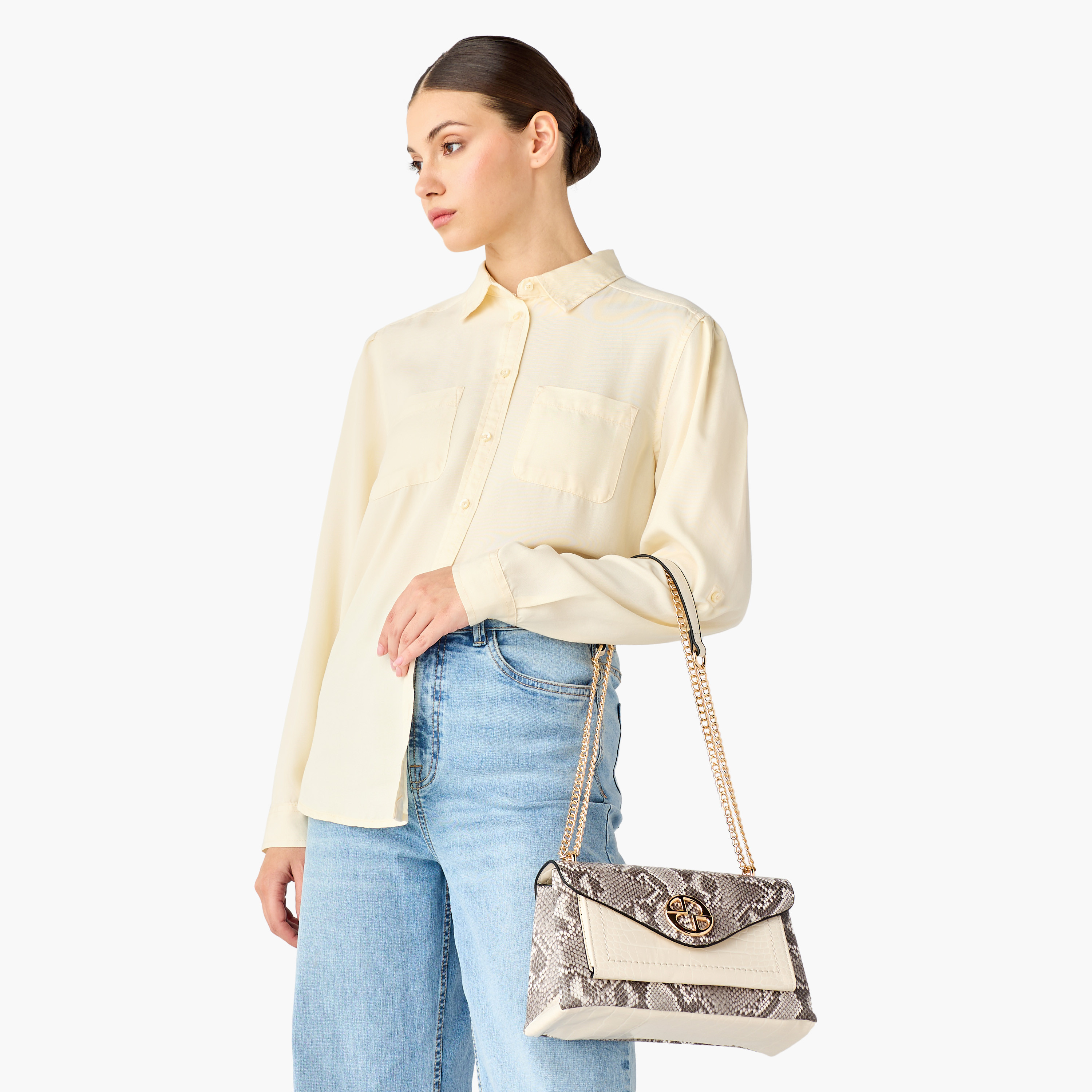 شنطة كروس بودي بحزام سلسلة وطبعات حيوانات تيا من ساشا-women-bagsandwallets-handbags-image-9