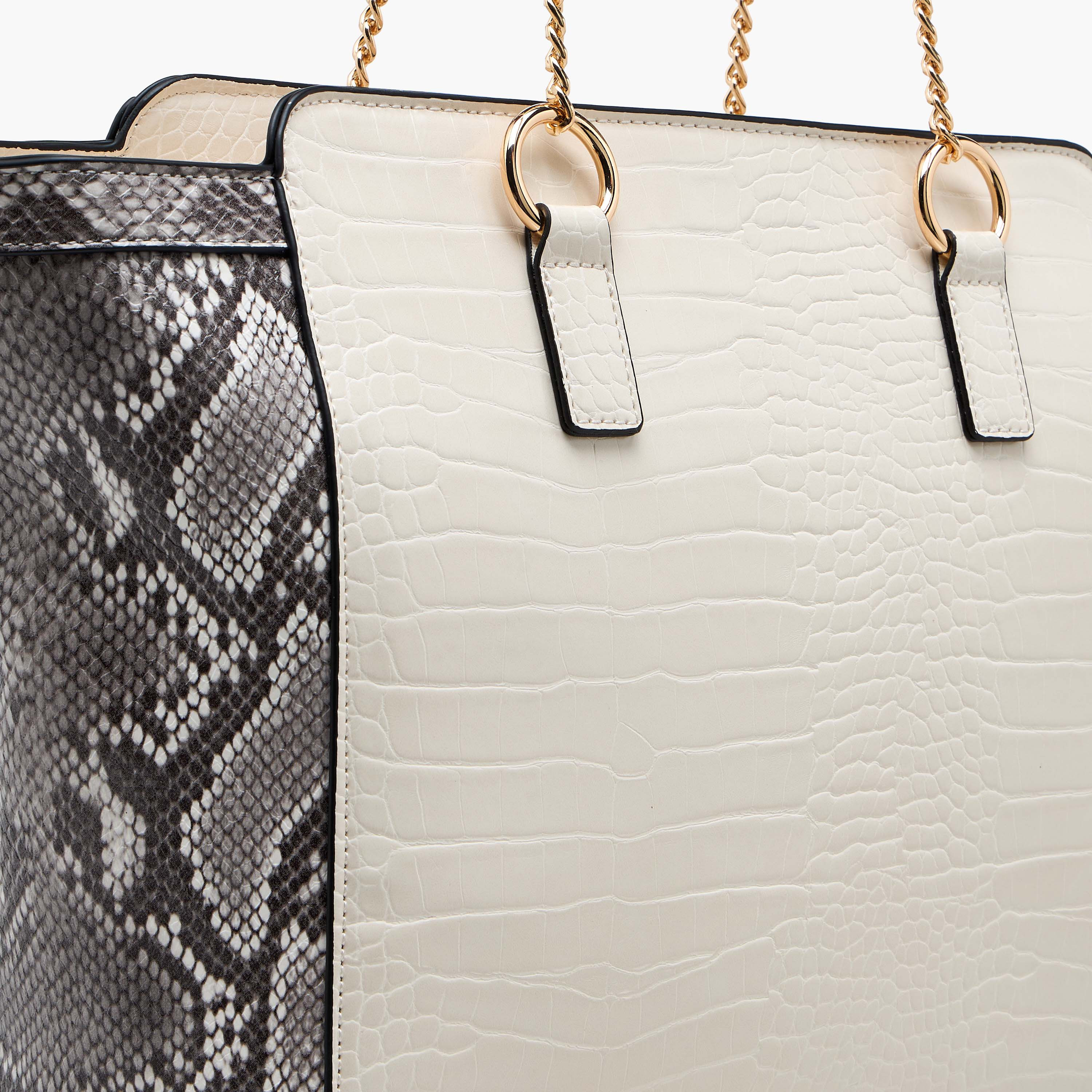 شنطة توتي بمقابض مزدوجة وطبعات حيوانات تيا من ساشا-women-bagsandwallets-handbags-image-6