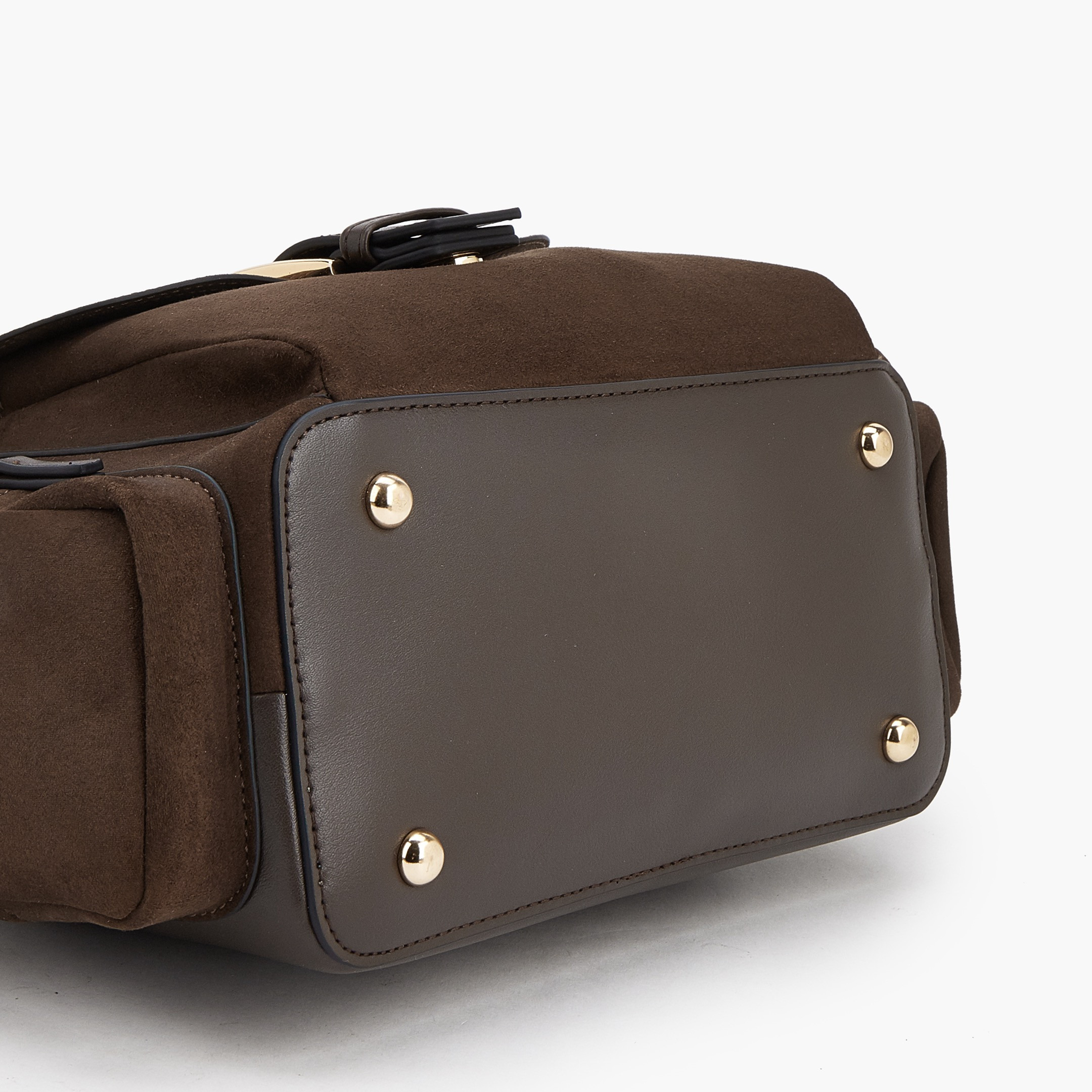شنطة كتف شمواه بتفاصيل إبزيم من سيليست-women-bagsandwallets-handbags-image-7