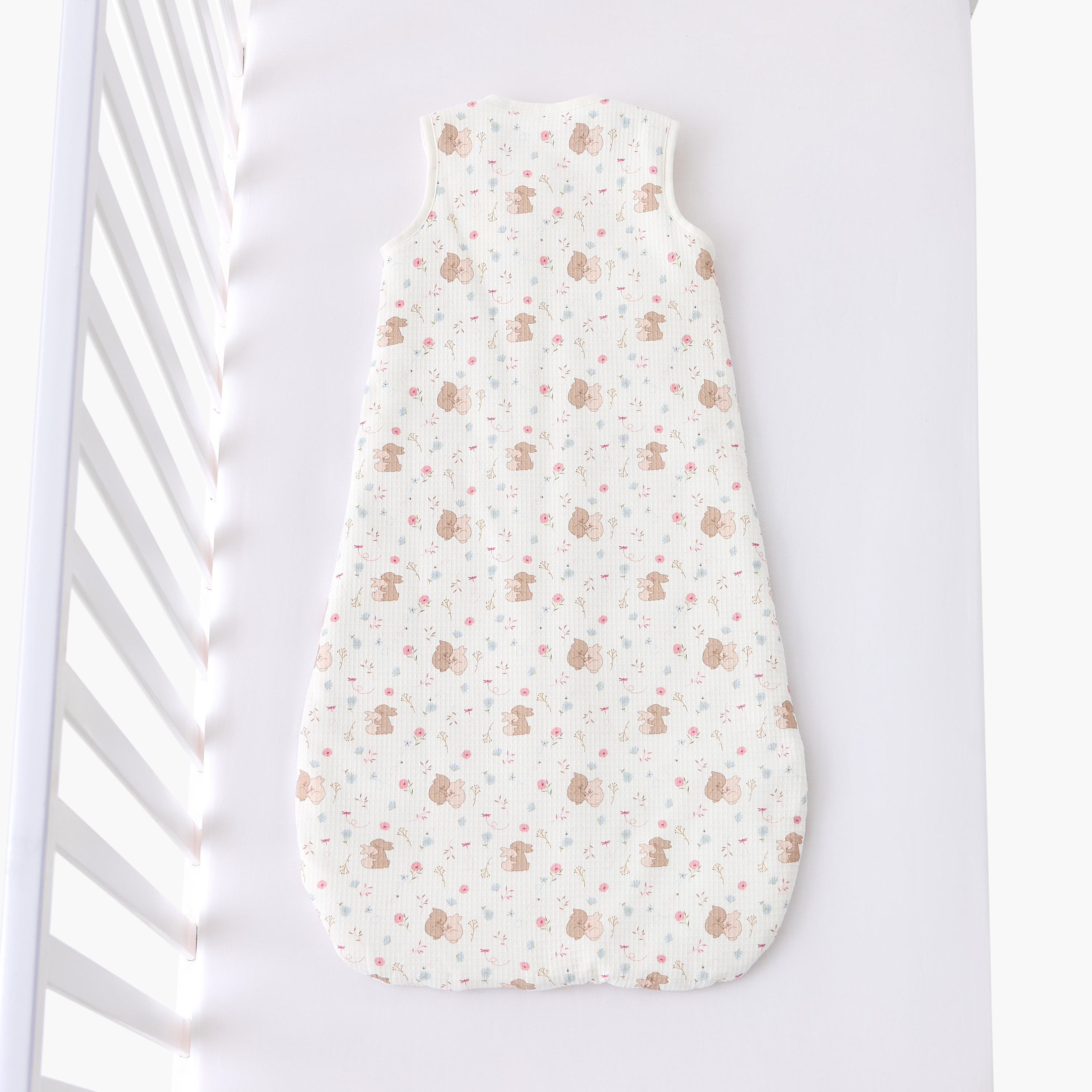 شنطة نوم أطفال بطبعات عالم الحيوانات العجيب من جونيورز - 6-18 شهر-baby-nursery-blanketsandswaddles-swaddlesandsleepingbags-image-5